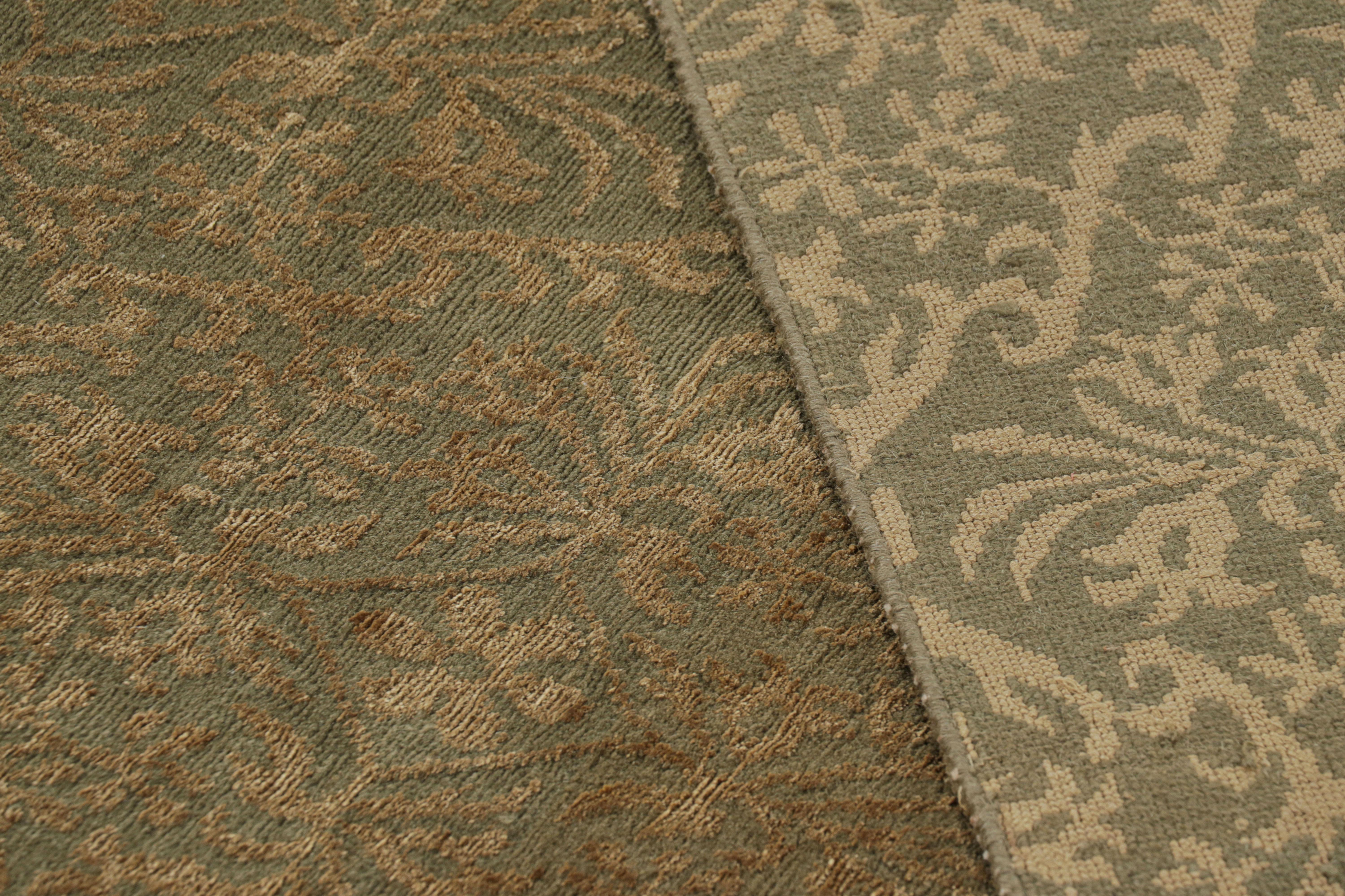 Wool Rug & Kilim’s European Style Rug in Brown and Gold Florals “Cordoba” For Sale