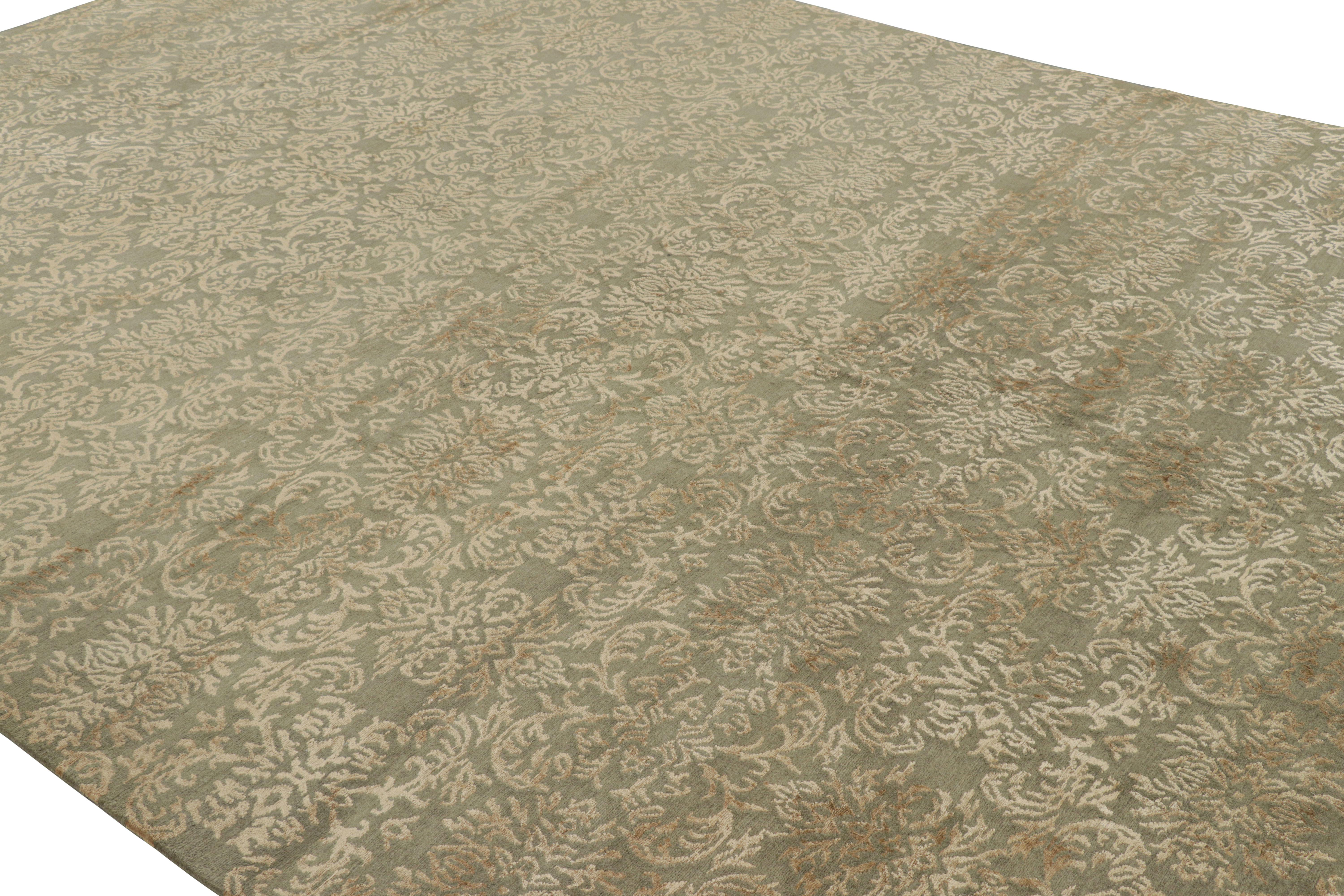Dieser handgeknüpfte Teppich aus Wolle und Seide in unserem luxuriösen nepalesischen Flor im Format 9x12 ist eine Ergänzung der europäischen Teppichkollektion von Rug & Kilim.

Über das Design: 

Bewunderer des Handwerks und Sammler feiner