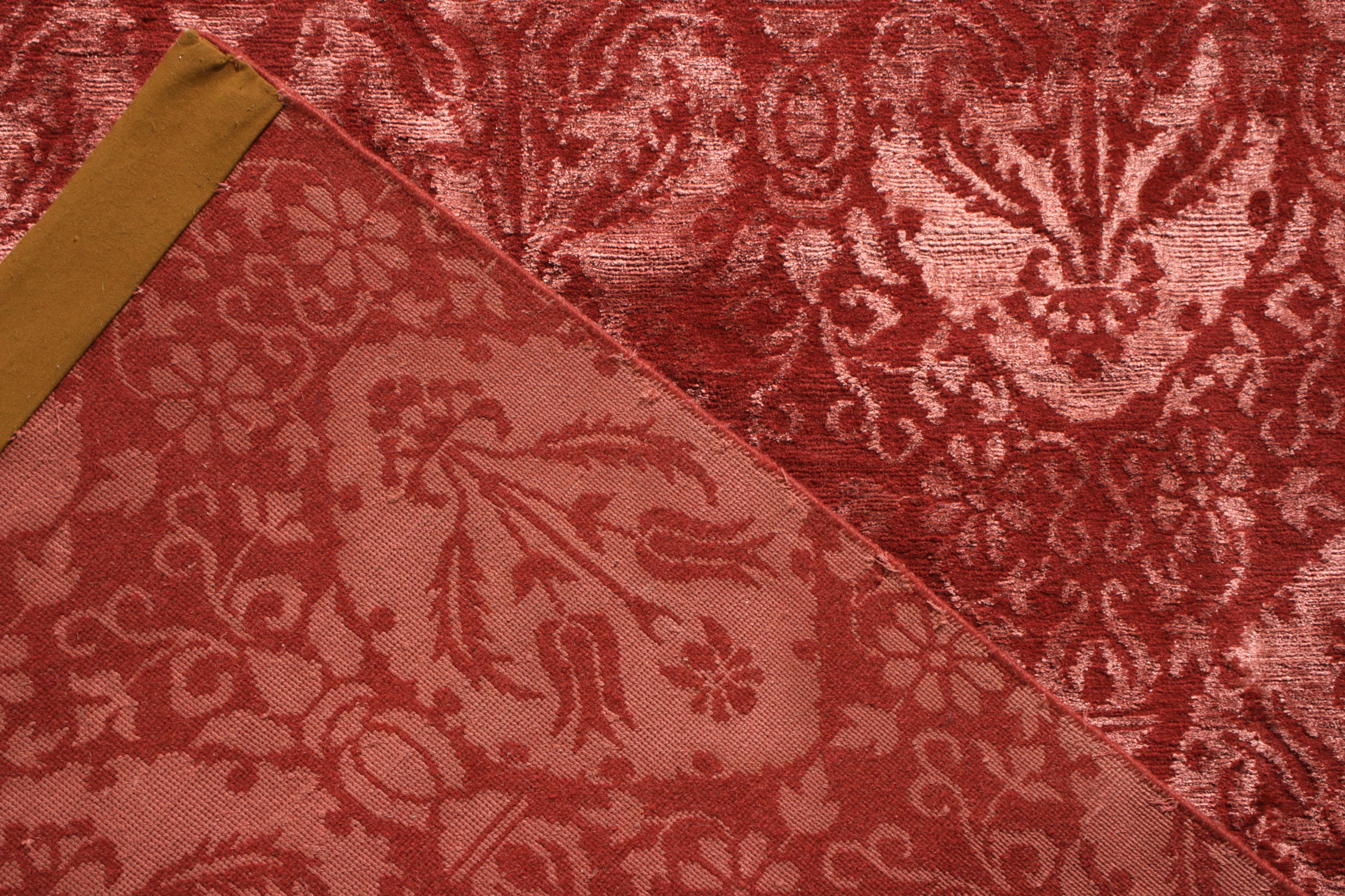 Tapis & Kilims - Tapis de style européen à motifs floraux rouge et rose Neuf - En vente à Long Island City, NY