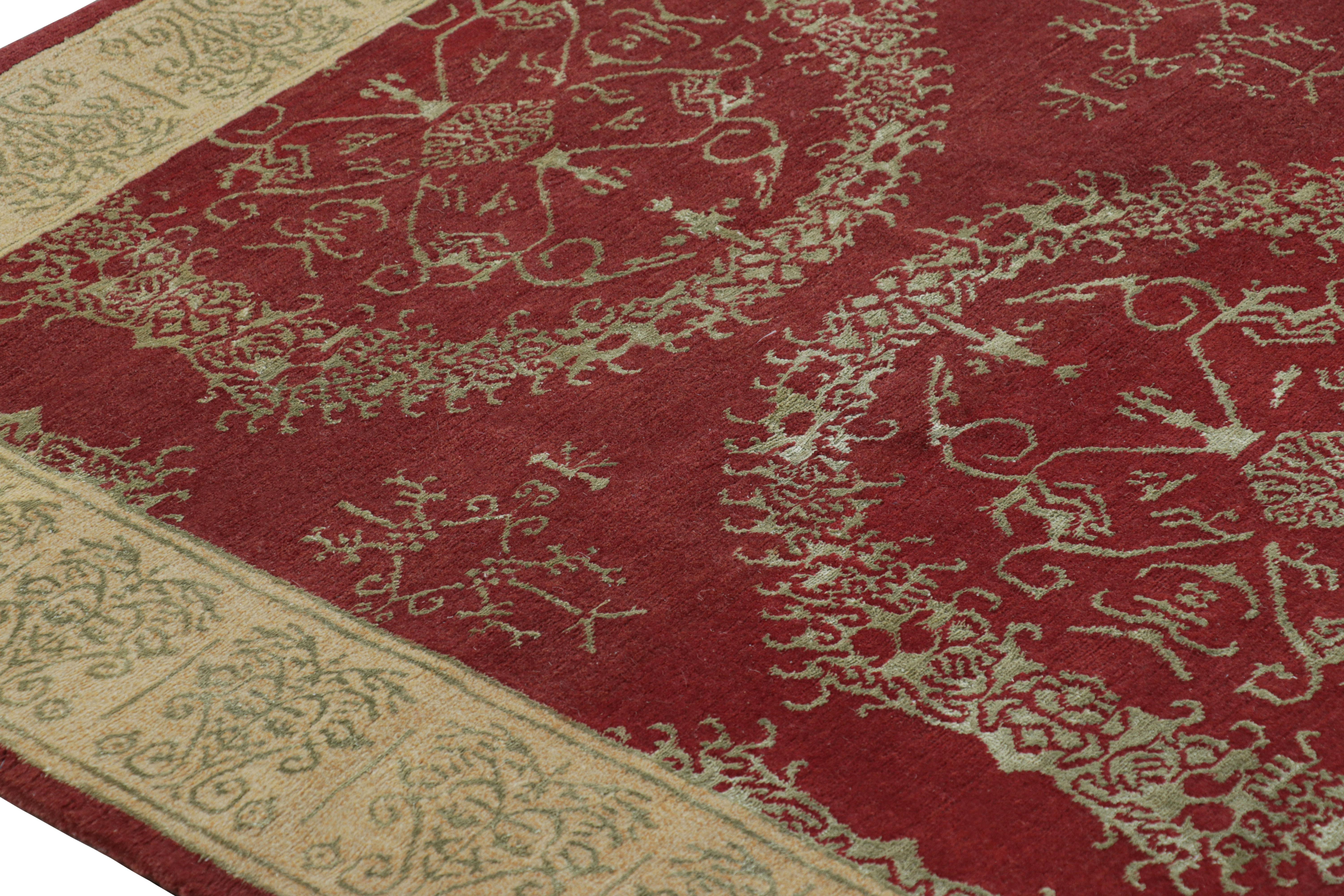 Népalais Rug & Kilim's European Style Rug in Red with Floral Medallions Catana (tapis de style européen en rouge avec médaillons floraux) en vente