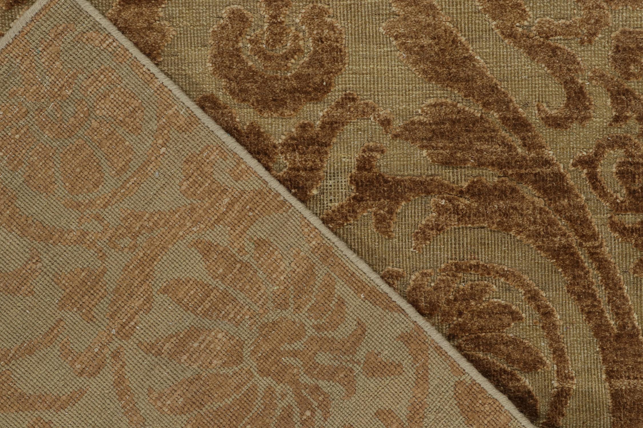 Traves de Mesa Estilo Europeo de Rug & Kilim en Beige con Motivos Florales Marrones Lana en venta