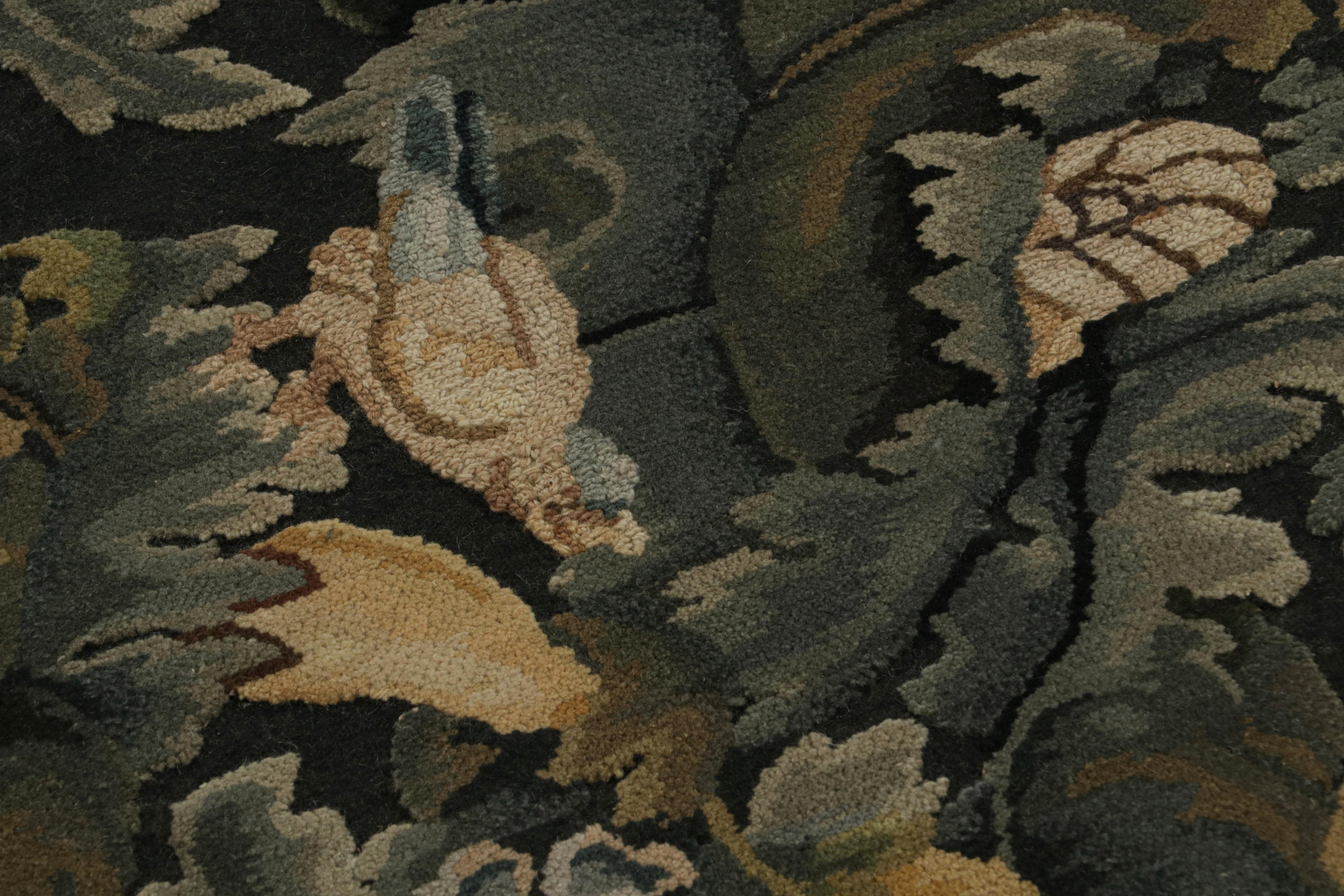Rug & Kilim’s European Tudor Flatweave Rug with Floral Patterns and Pictorials In New Condition For Sale In Long Island City, NY