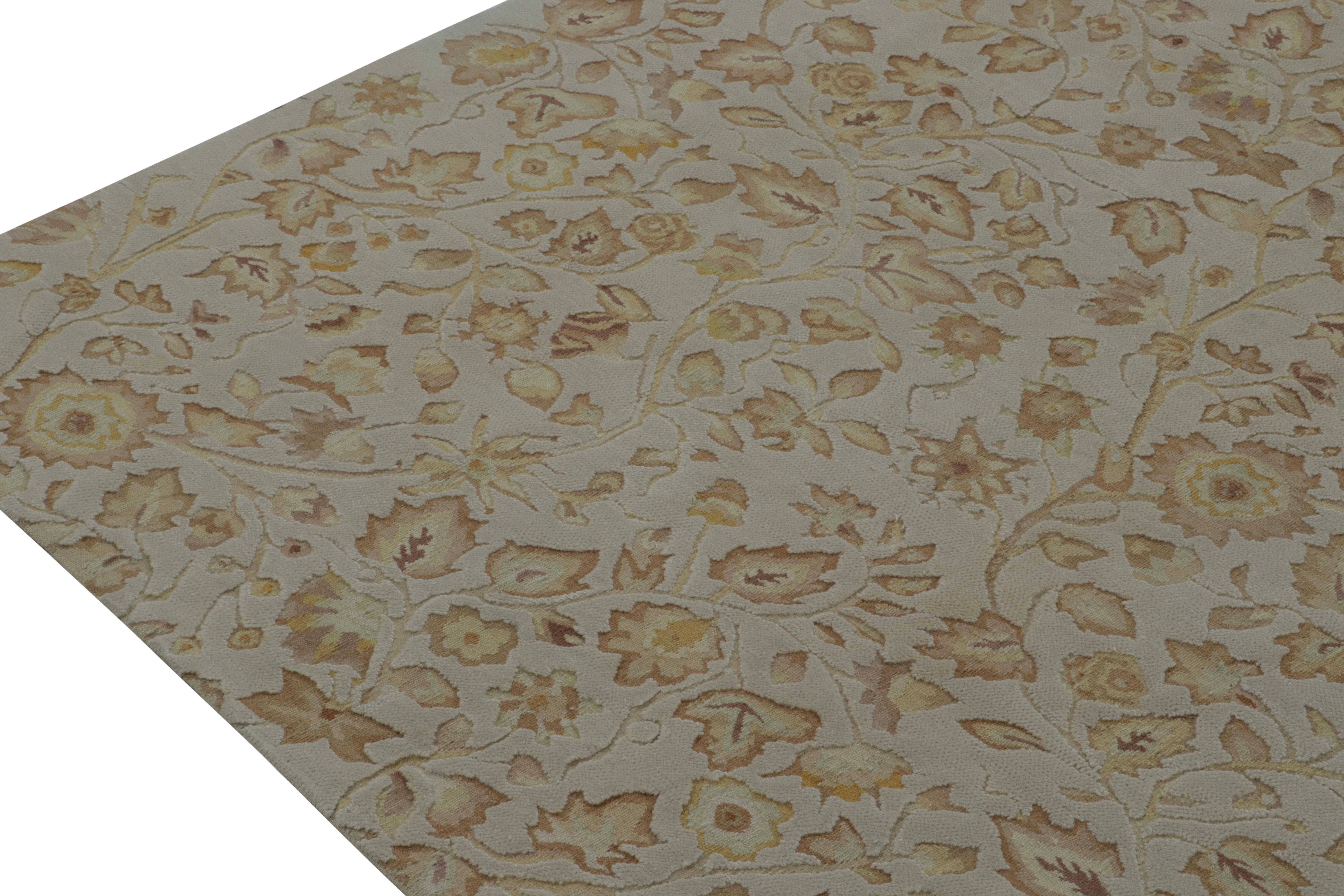 Rug & Kilim’s European Tudor style Flat Weave in Gray with Gold Floral Pattern In New Condition For Sale In Long Island City, NY