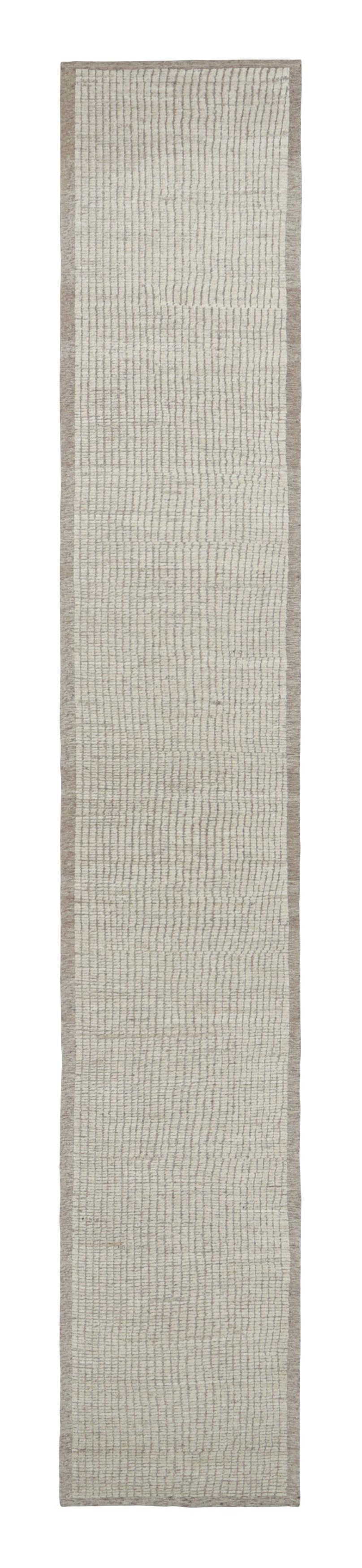 Handwoven in wool, this extra-long 3x19 Kilim runner is an exciting addition to both the Kilim & Flat Weave and Textural rug collections by Rug & Kilim. This particular line features rugs with a play of both pile and flatweave together, with a