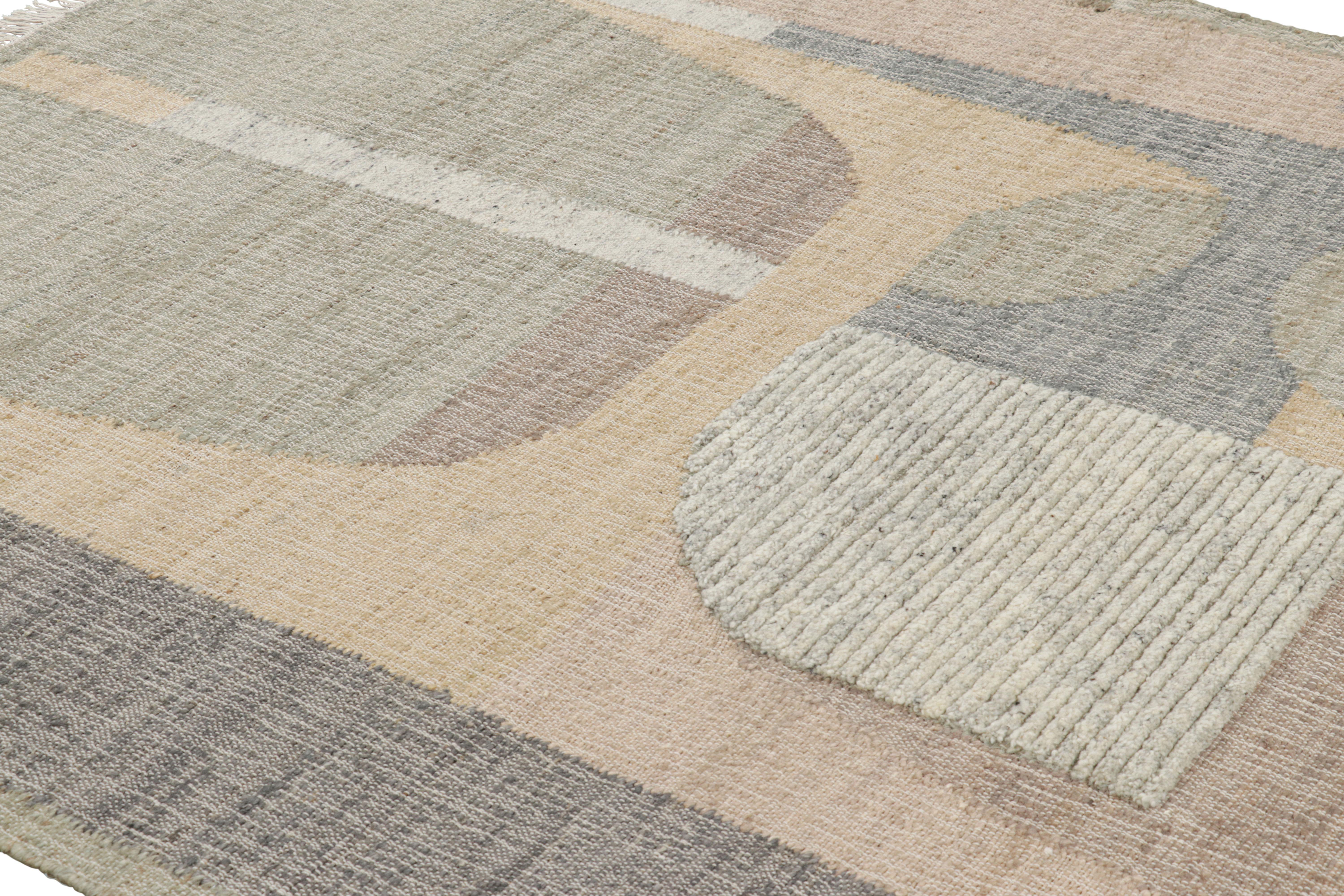 Rug & Kilim’s Flatweave Rug in Beige with Brown, Gray & Green Geometric Pattern In New Condition For Sale In Long Island City, NY