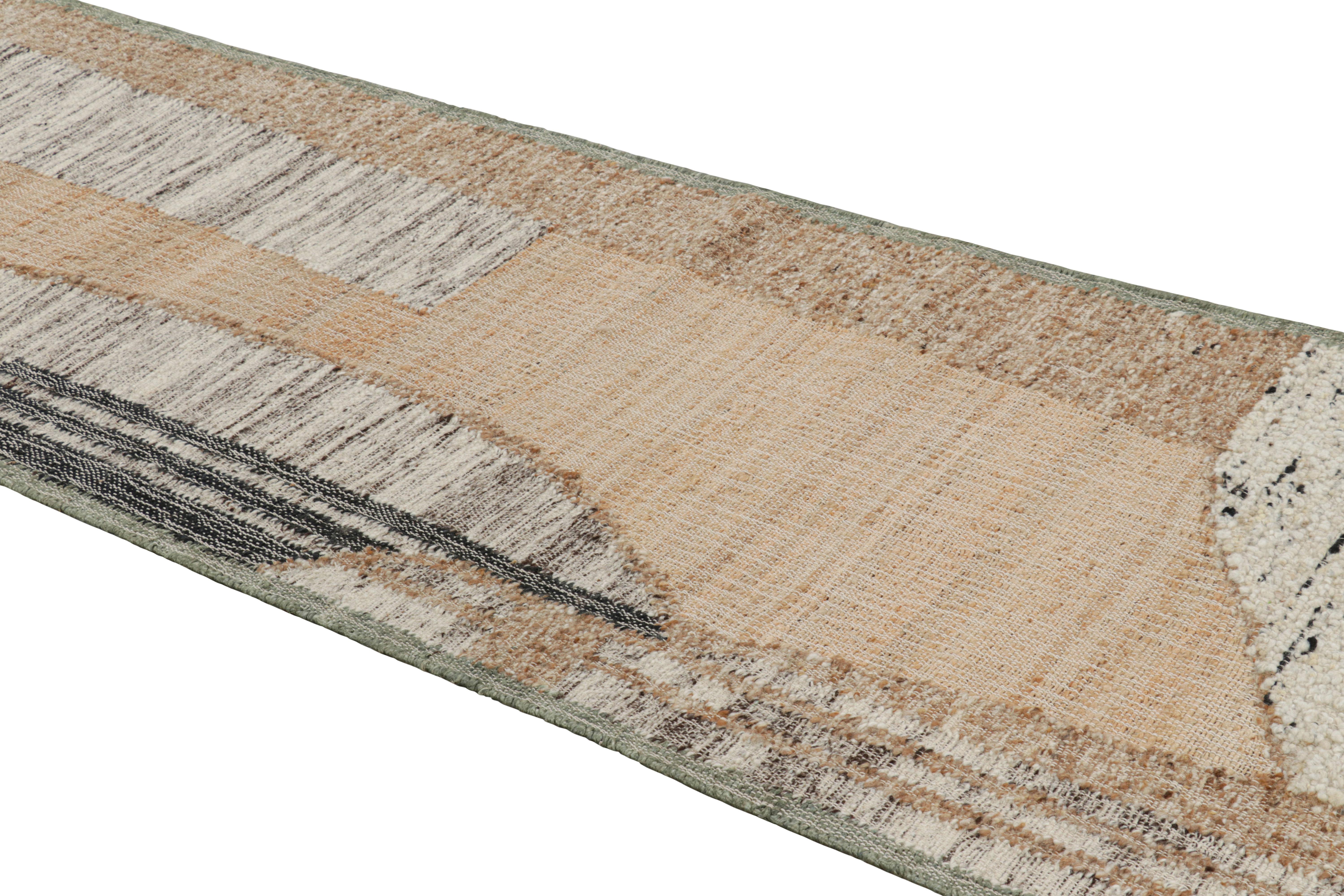 Traves de Mesa en Tejido Plano de Rug & Kilim con Motivos Geométricos en Beige, Crema y Negro en Nuevo estado para la venta en Long Island City, NY