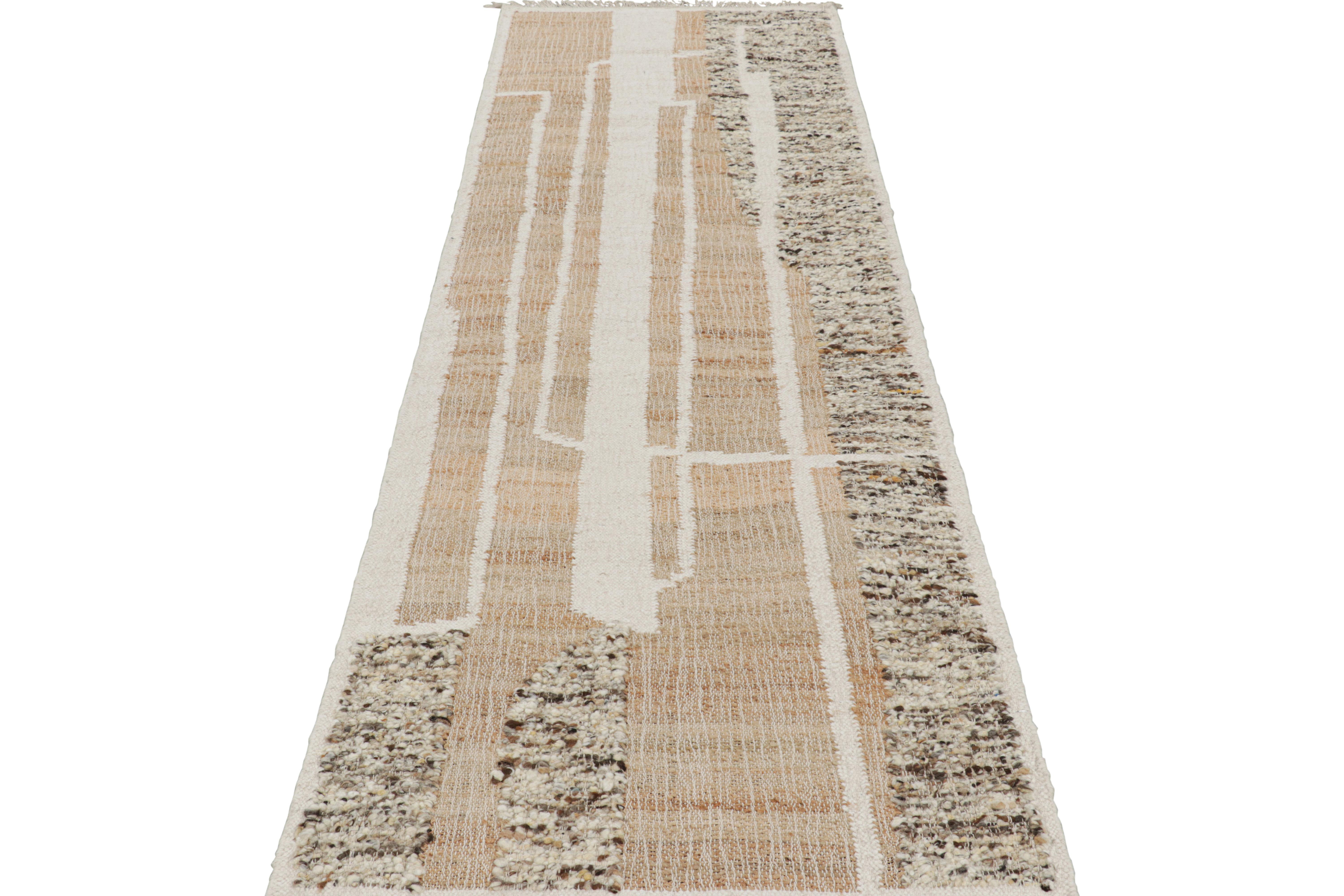 Indien Tapis à motifs géométriques crème et beige de Rug & Kilim en vente