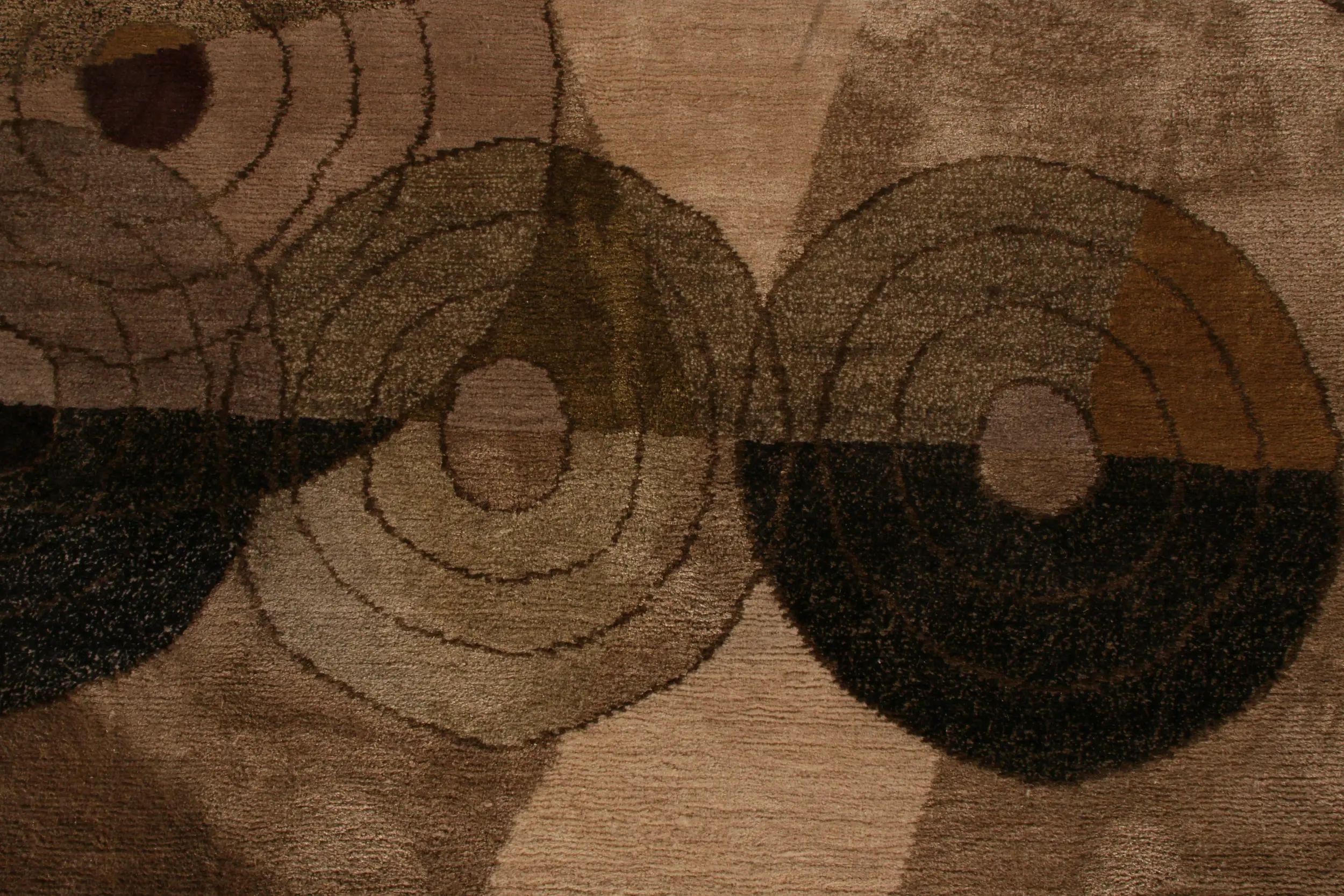 Französischer Teppich & Kelim-Teppich im Art-déco-Stil in Beige und Braun mit individuellem Muster im Zustand „Hervorragend“ im Angebot in Long Island City, NY