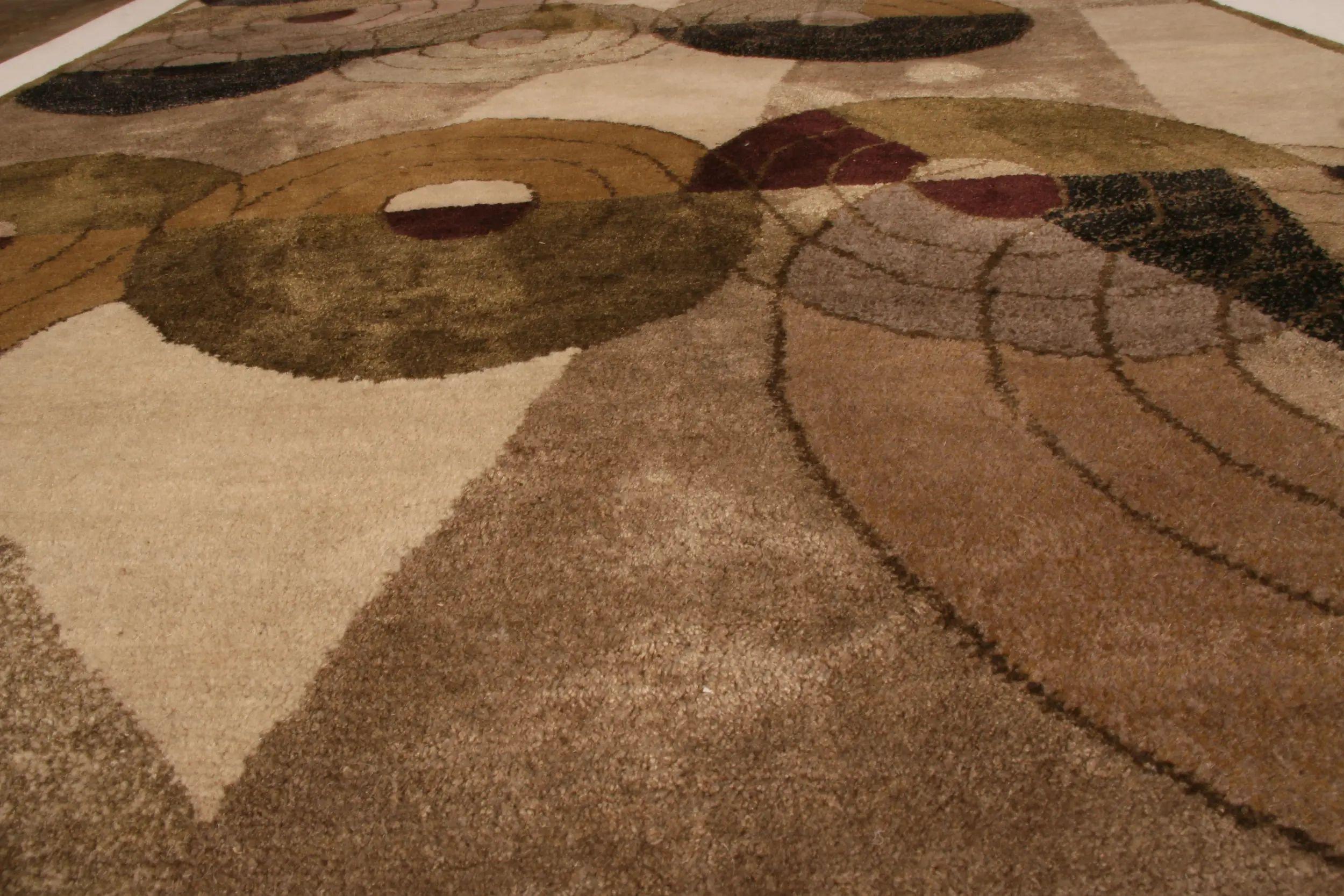 Laine Rug & Kilim's Tapis français de style Art déco Beige Brown Custom Pattern en vente