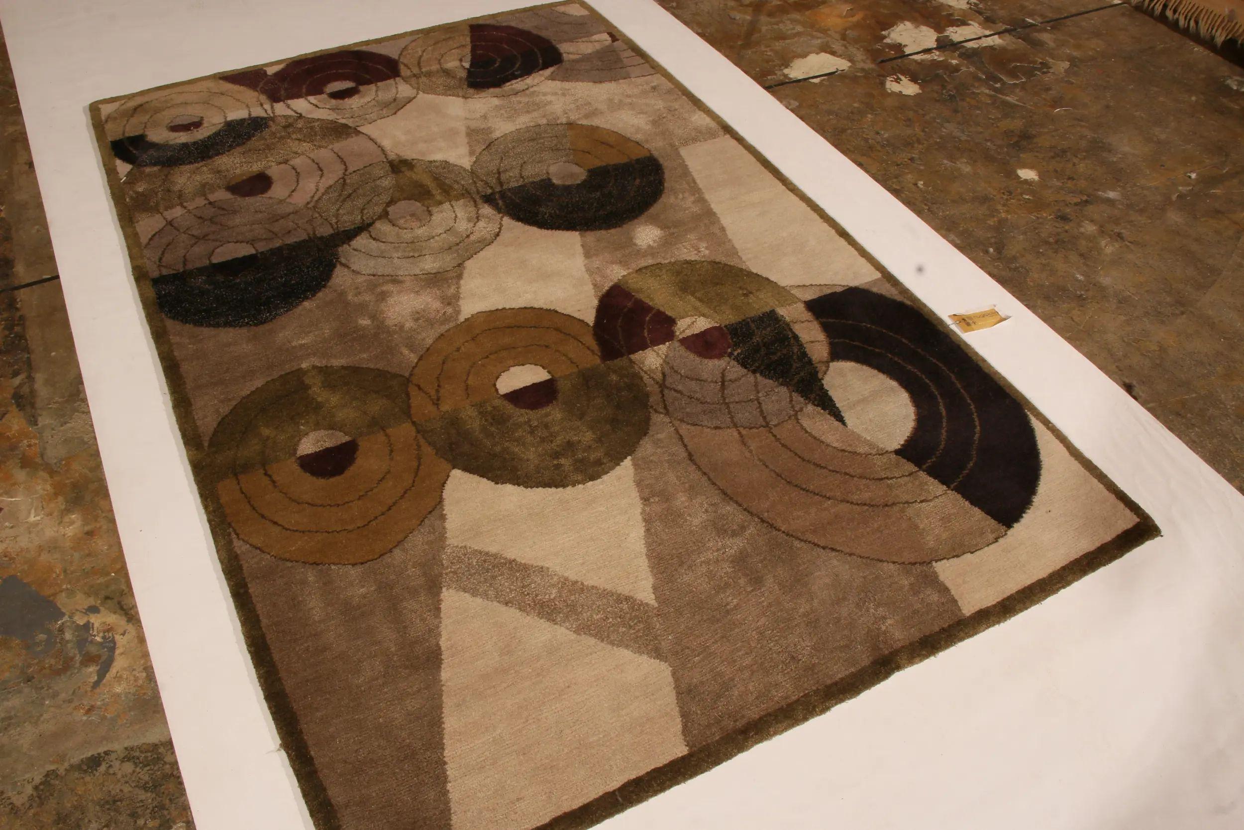 Französischer Teppich & Kelim-Teppich im Art-déco-Stil in Beige und Braun mit individuellem Muster (Wolle) im Angebot