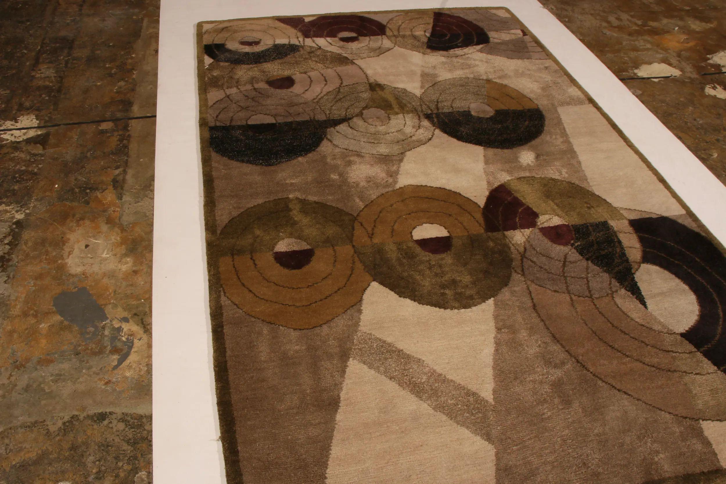 Rug & Kilim's Tapis français de style Art déco Beige Brown Custom Pattern en vente 2