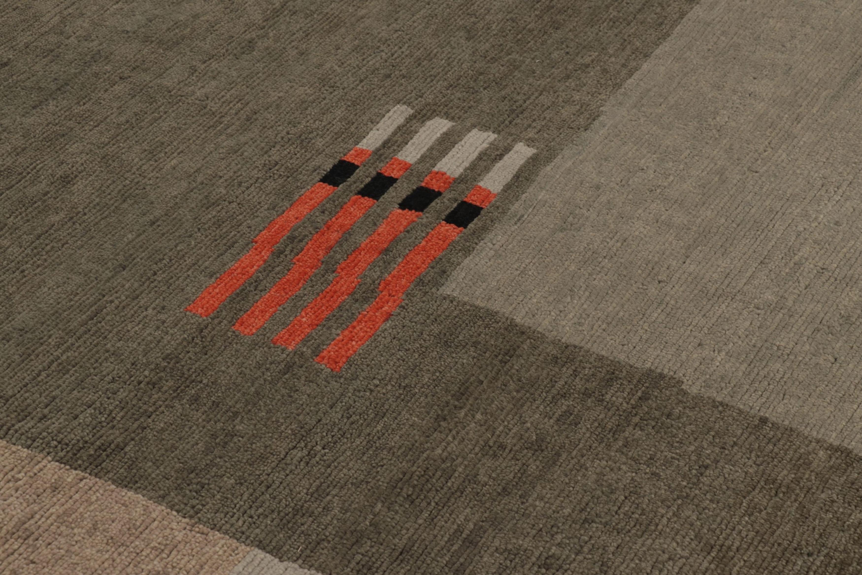 Rug & Kilim's französischer Art-Deco-Teppich in Beige und Grau mit geometrischem Muster (Indisch) im Angebot