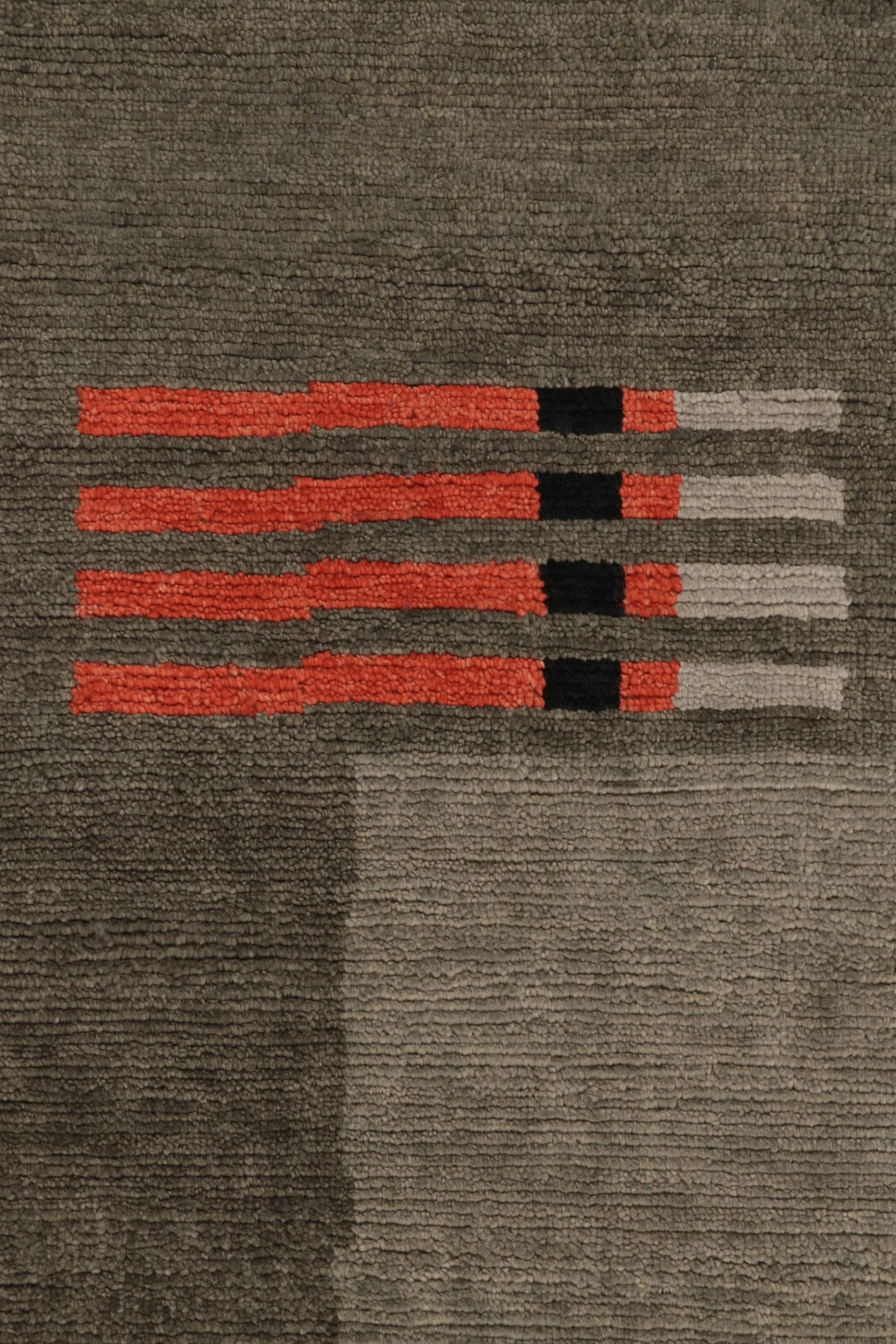 Rug & Kilim's französischer Art-Deco-Teppich in Beige und Grau mit geometrischem Muster im Zustand „Neu“ im Angebot in Long Island City, NY