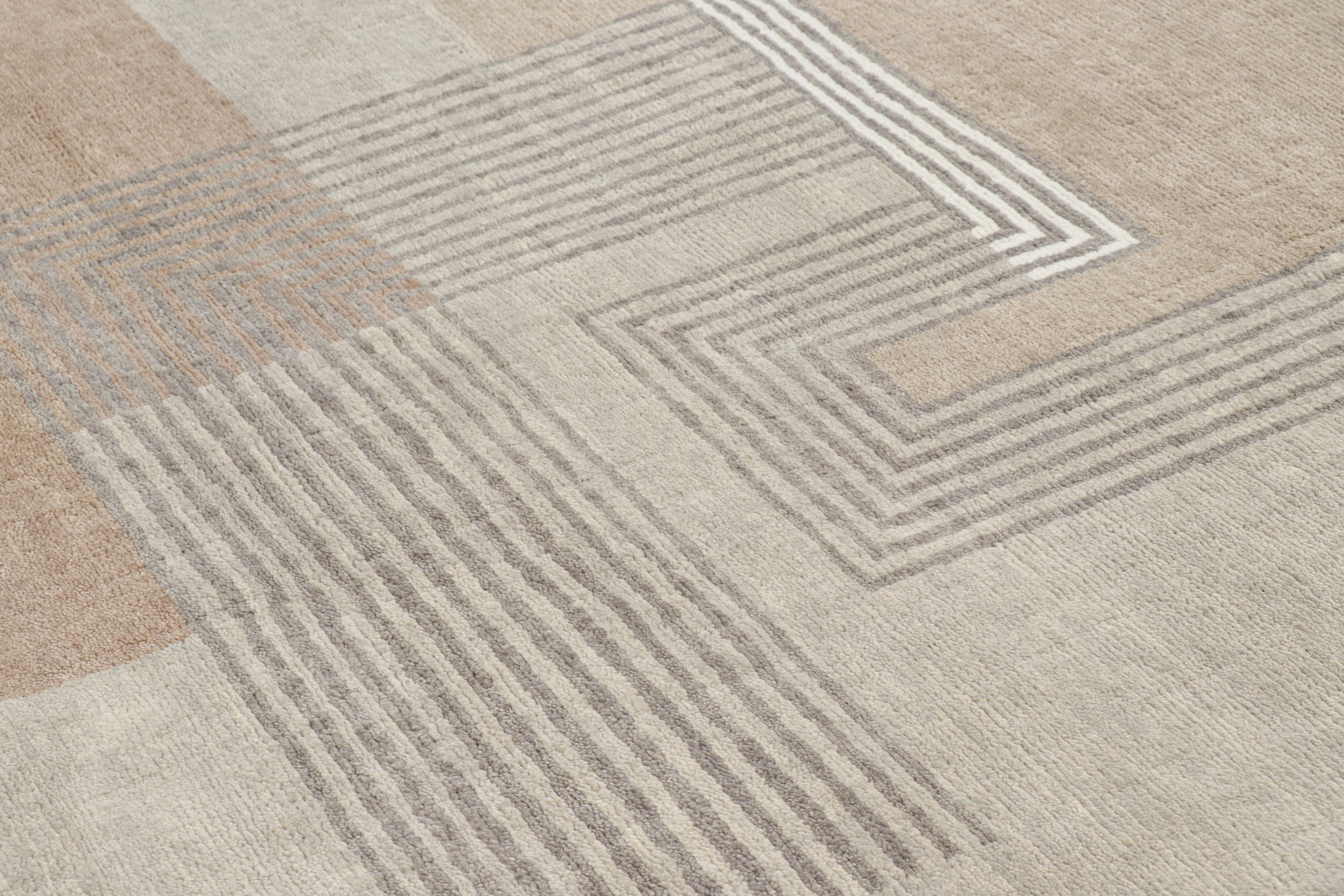 Rug & Kilim’s French Art Deco Style Rug in Beige-Brown with Geometric Patterns In New Condition For Sale In Long Island City, NY