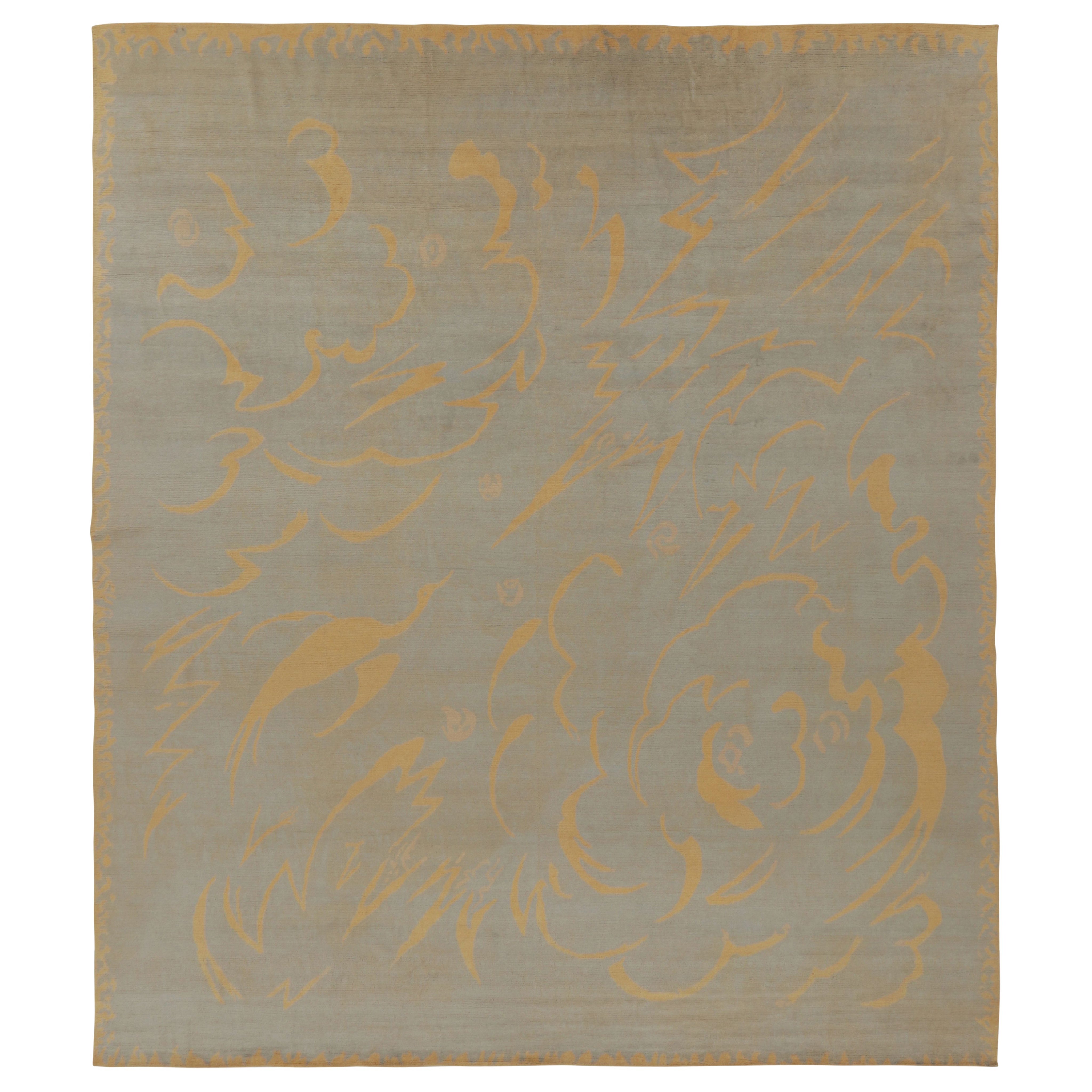 Rug 
Kilim è un tappeto francese in stile Art Deco di colore beige con motivi curvilinei dorati in vendita