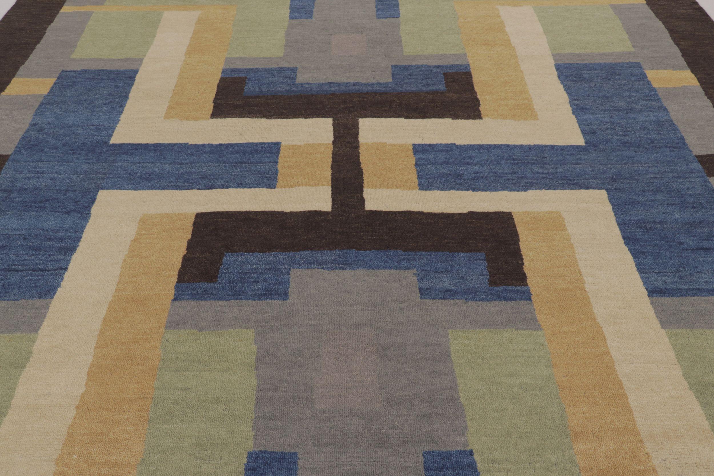 Rug & Kilim's French Art Deco Style Rug in Blue and Gray with Geometric Pattern (Tapis français de style art déco à motifs géométriques) Neuf - En vente à Long Island City, NY