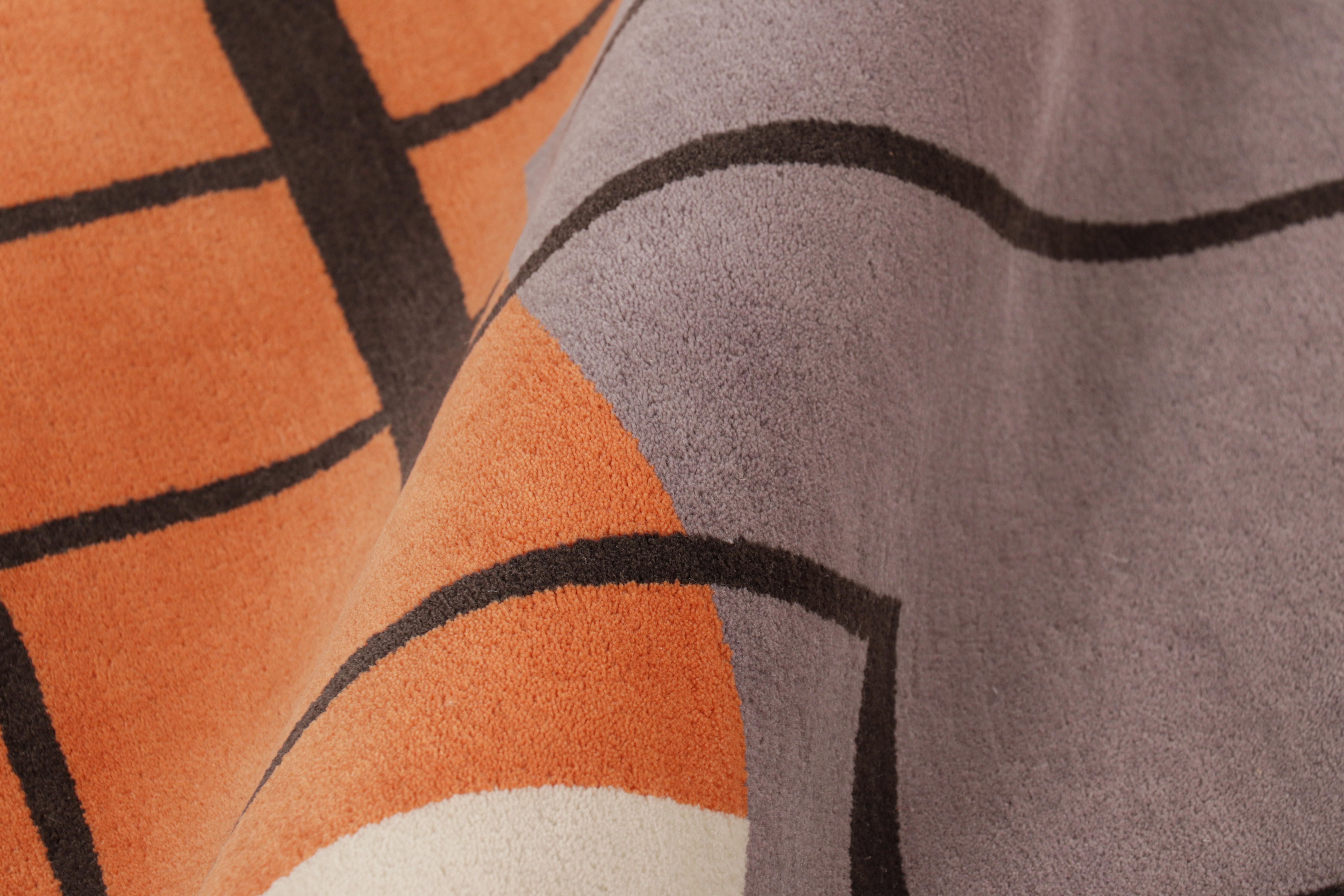 Lana Rug & Kilim è un tappeto in stile Art Deco francese in blu e beige con motivi geometrici in vendita