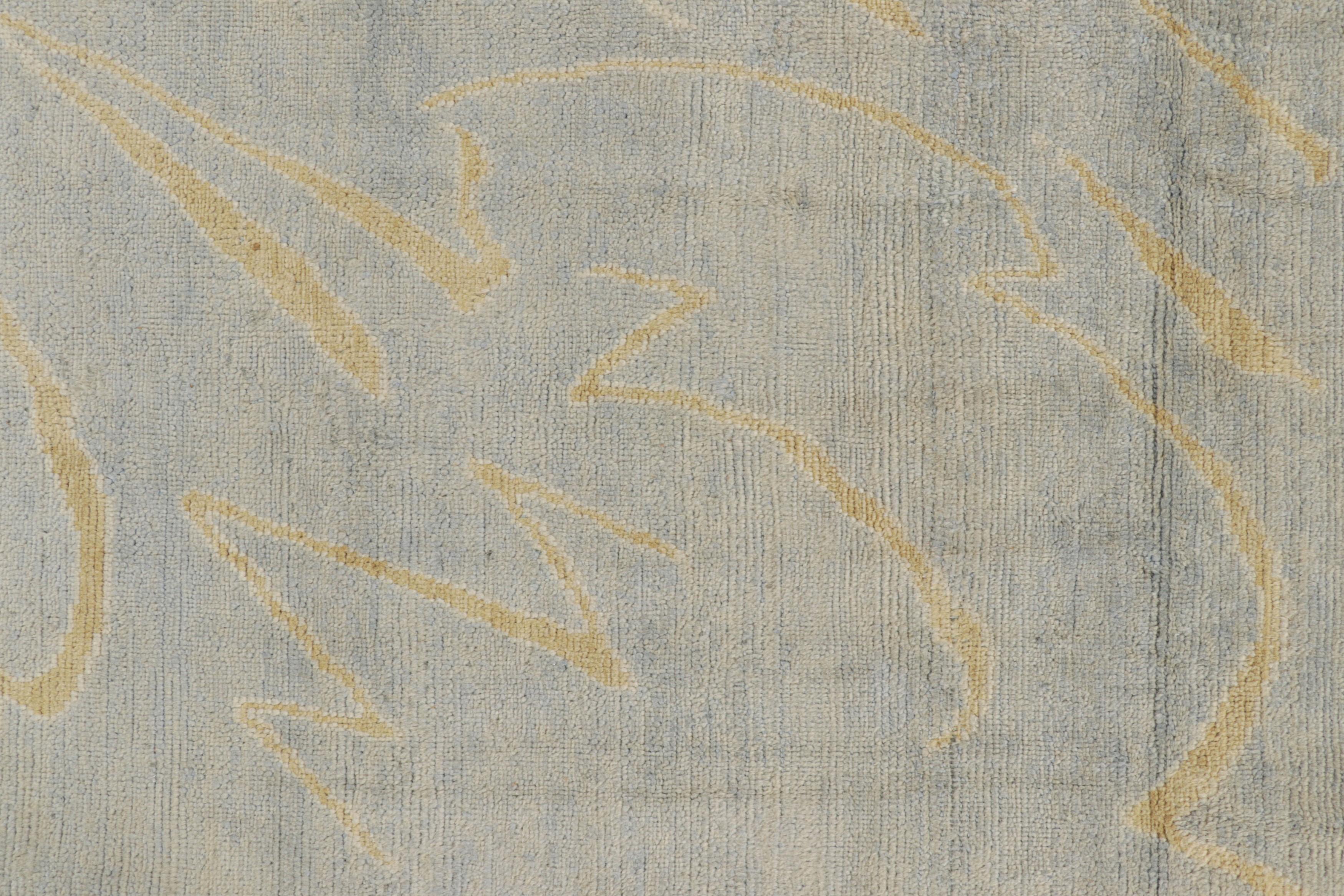 XXI secolo e contemporaneo Rug & Kilim è un tappeto francese in stile Art Déco con motivi geometrici gialli e blu in vendita