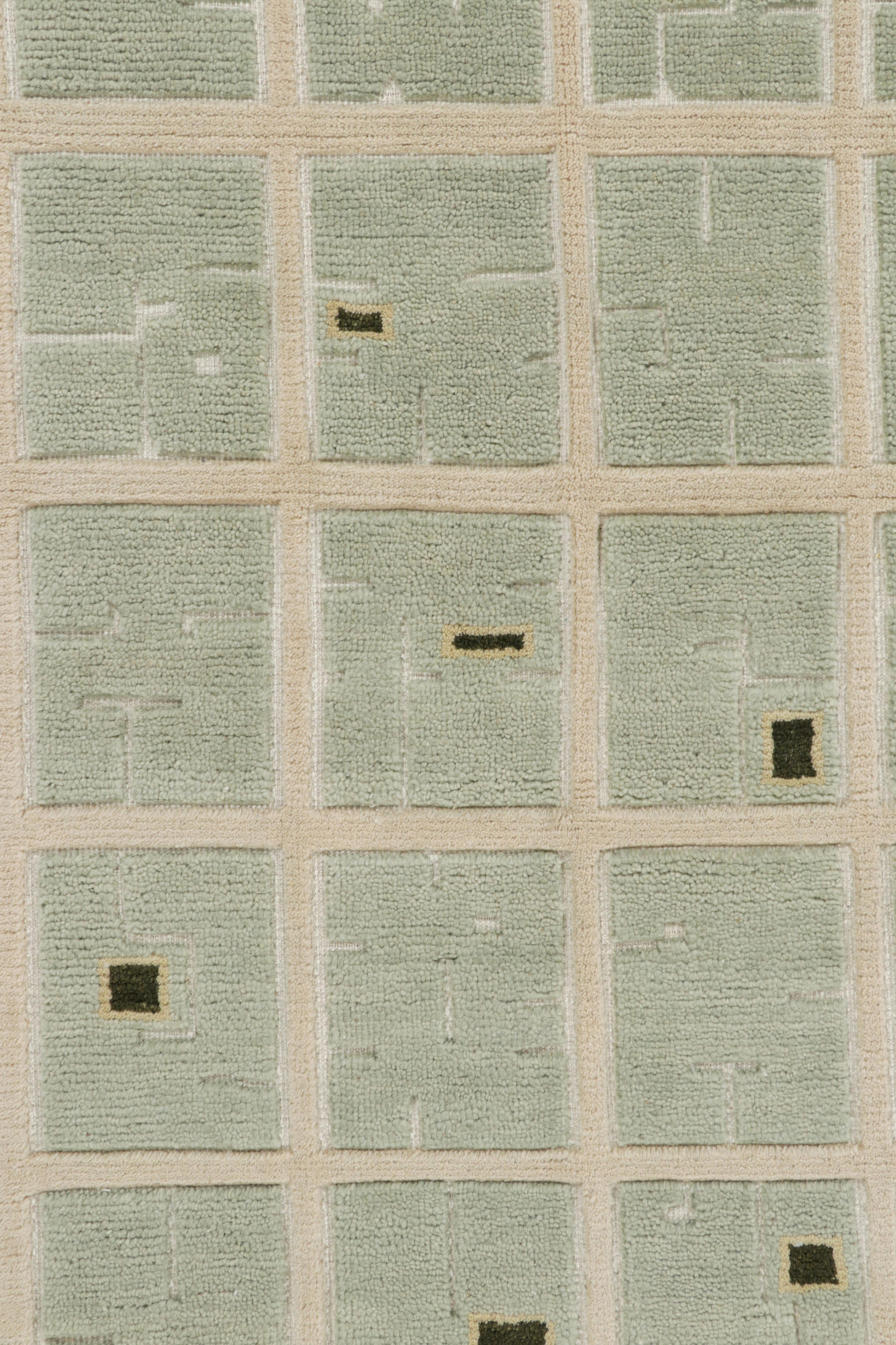 Indien Rug & Kilim's French Art Deco Style Rug in Cream with Seafoam Geometric Pattern (tapis de style Art déco français avec motif géométrique) en vente