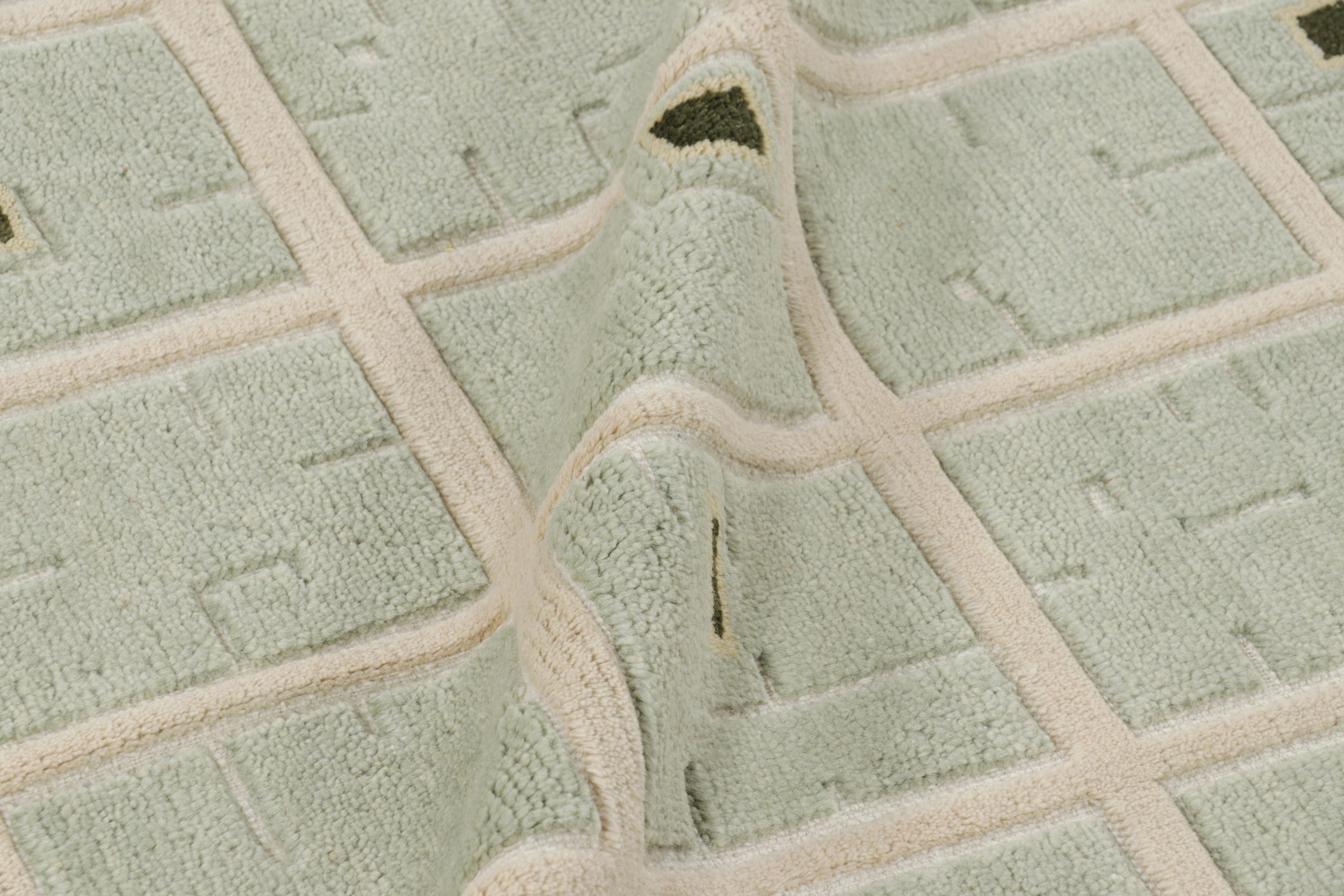 XXIe siècle et contemporain Rug & Kilim's French Art Deco Style Rug in Cream with Seafoam Geometric Pattern (tapis de style Art déco français avec motif géométrique) en vente