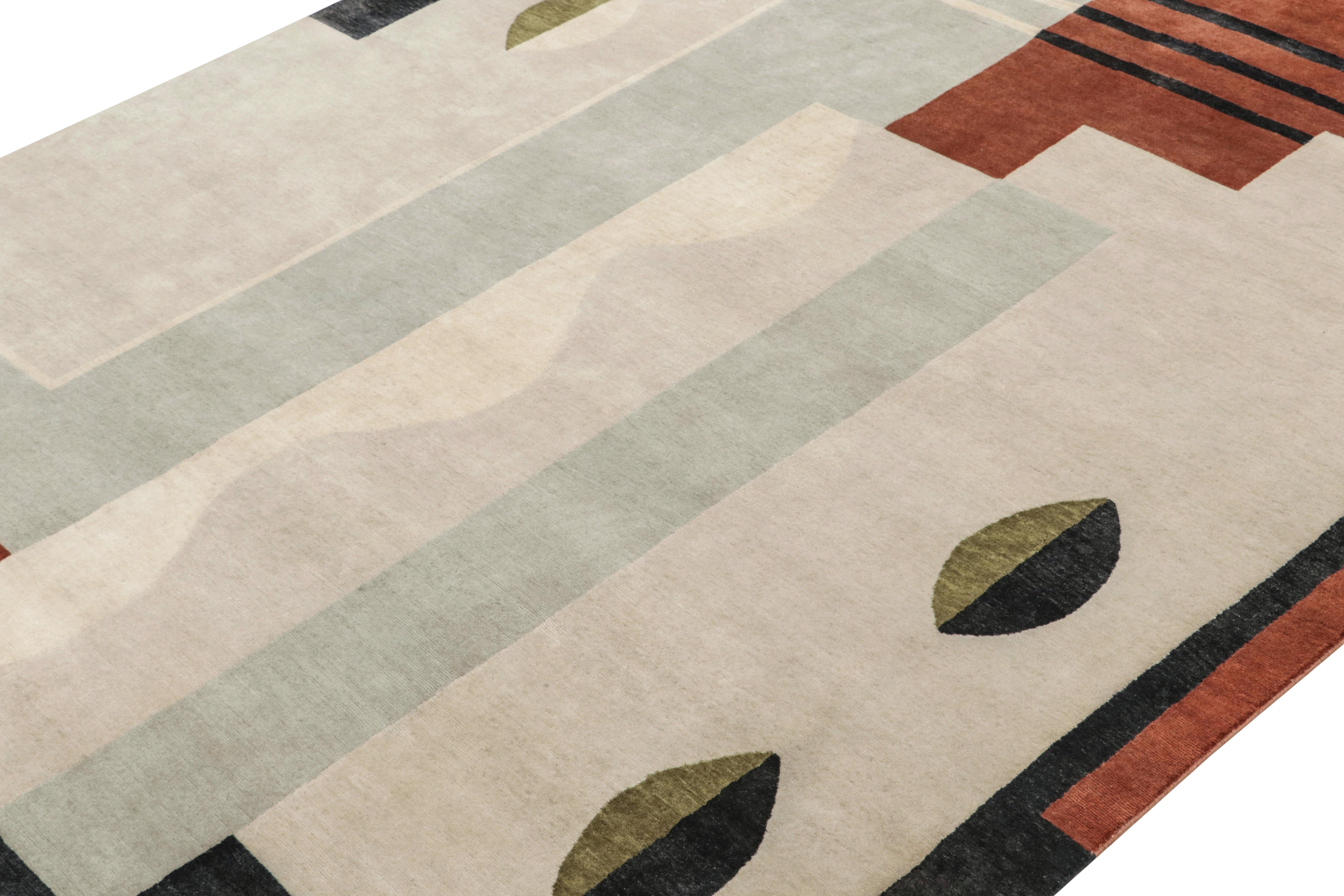 Rug & Kilims französischer Teppich im Art Deco-Stil mit grauem, braunem und schwarzem geometrischem Muster (Indisch) im Angebot