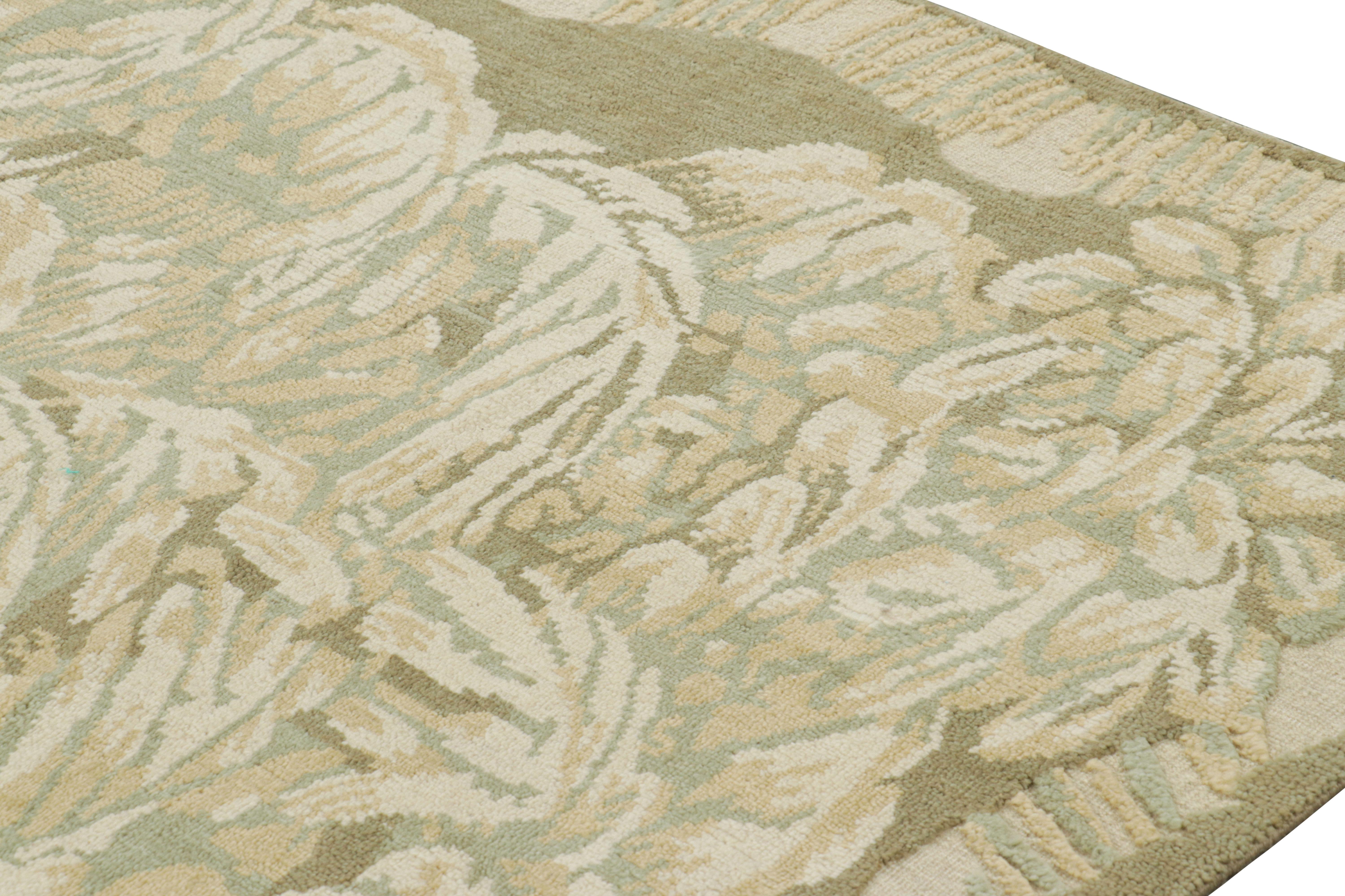 Alfombra francesa de estilo Art Déco Rug & Kilim con motivos florales en verde, crema y beige Art Decó en venta