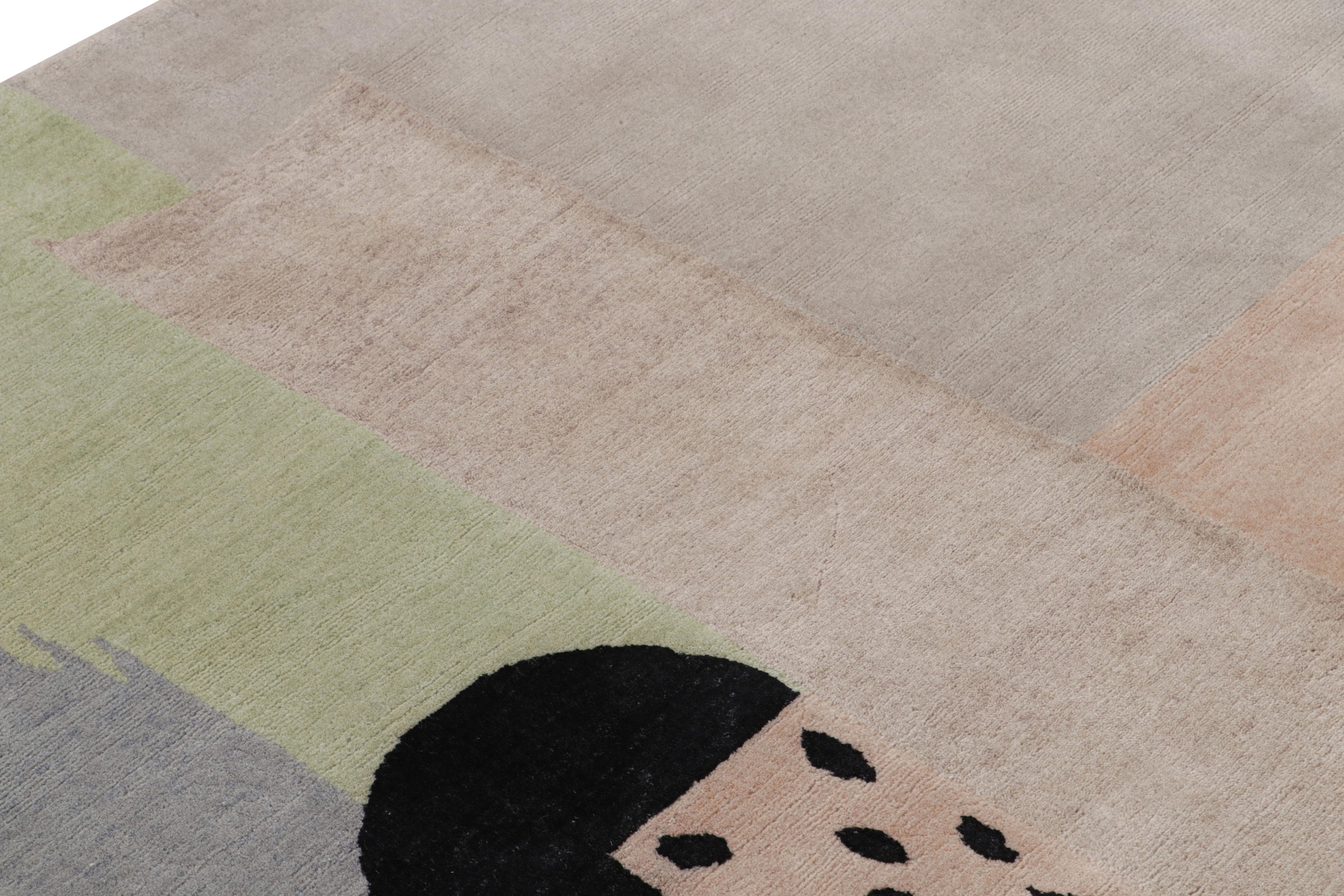 XXI secolo e contemporaneo Rug & Kilim è un tappeto francese in stile Art Deco con motivo geometrico verde e beige in vendita