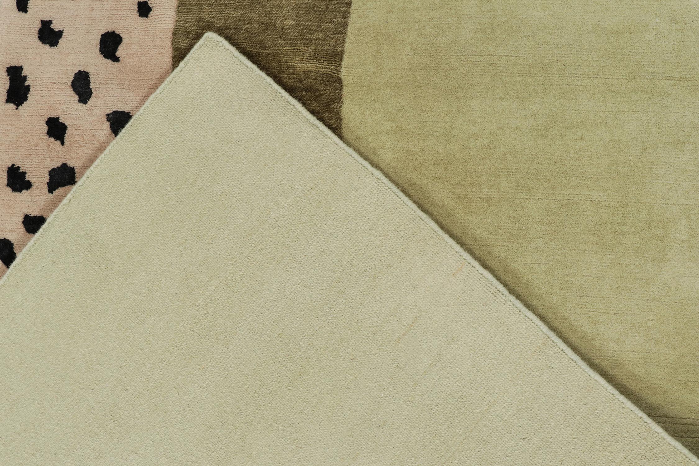 Französischer Art-Déco-Teppich von Rug & Kilim mit polychromen geometrischen Mustern (21. Jahrhundert und zeitgenössisch) im Angebot