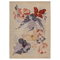 Tappeto Rug & Kilim in stile Art Deco francese in beige con motivi floreali rossi e blu