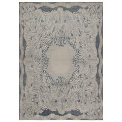Tappeto Rug & Kilim in stile Art Deco francese con motivi floreali blu, grigi e beige