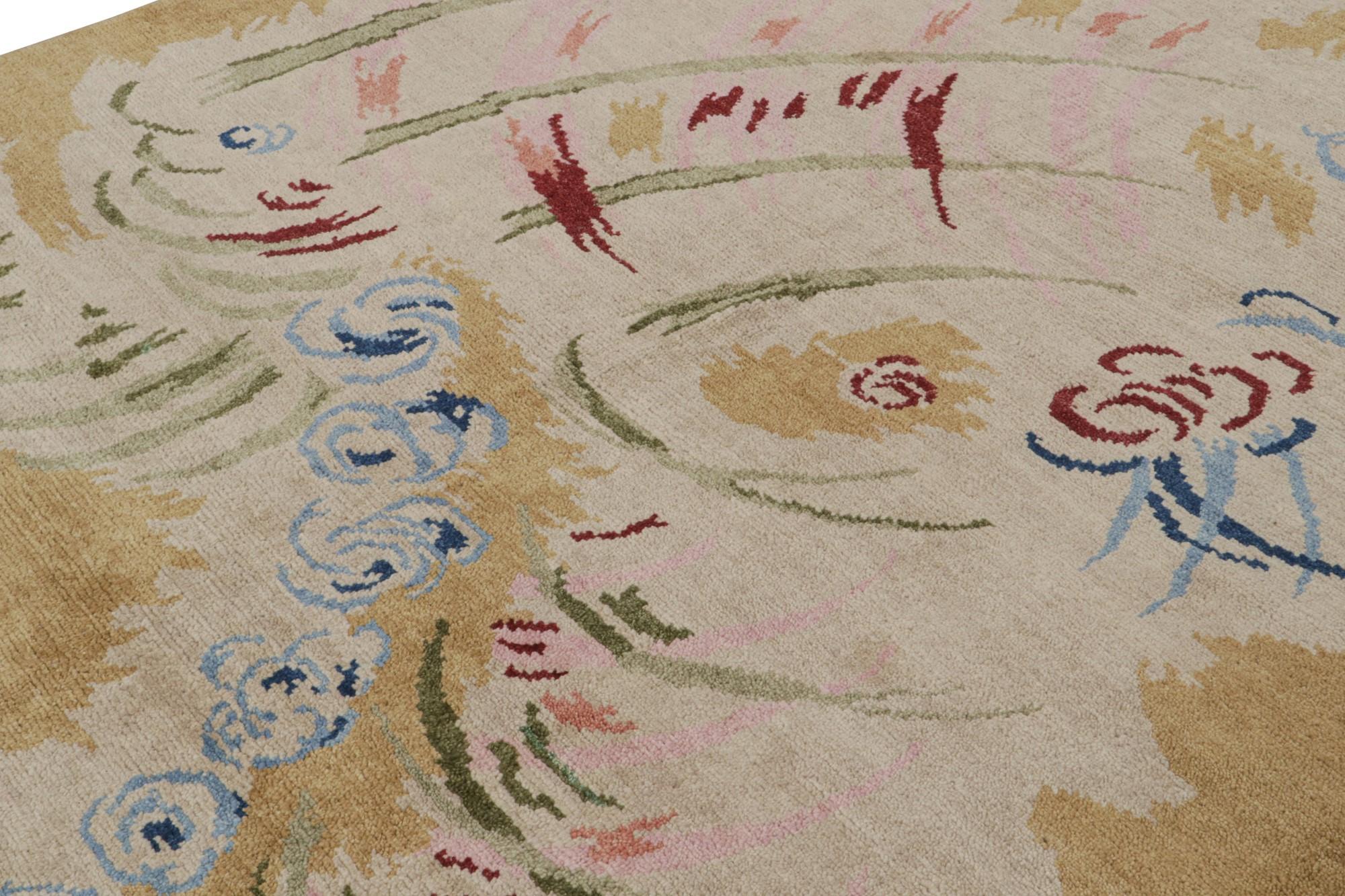 Indien Rug & Kilim's French Style Art Deco rug in Gold & Beige Patterns en vente