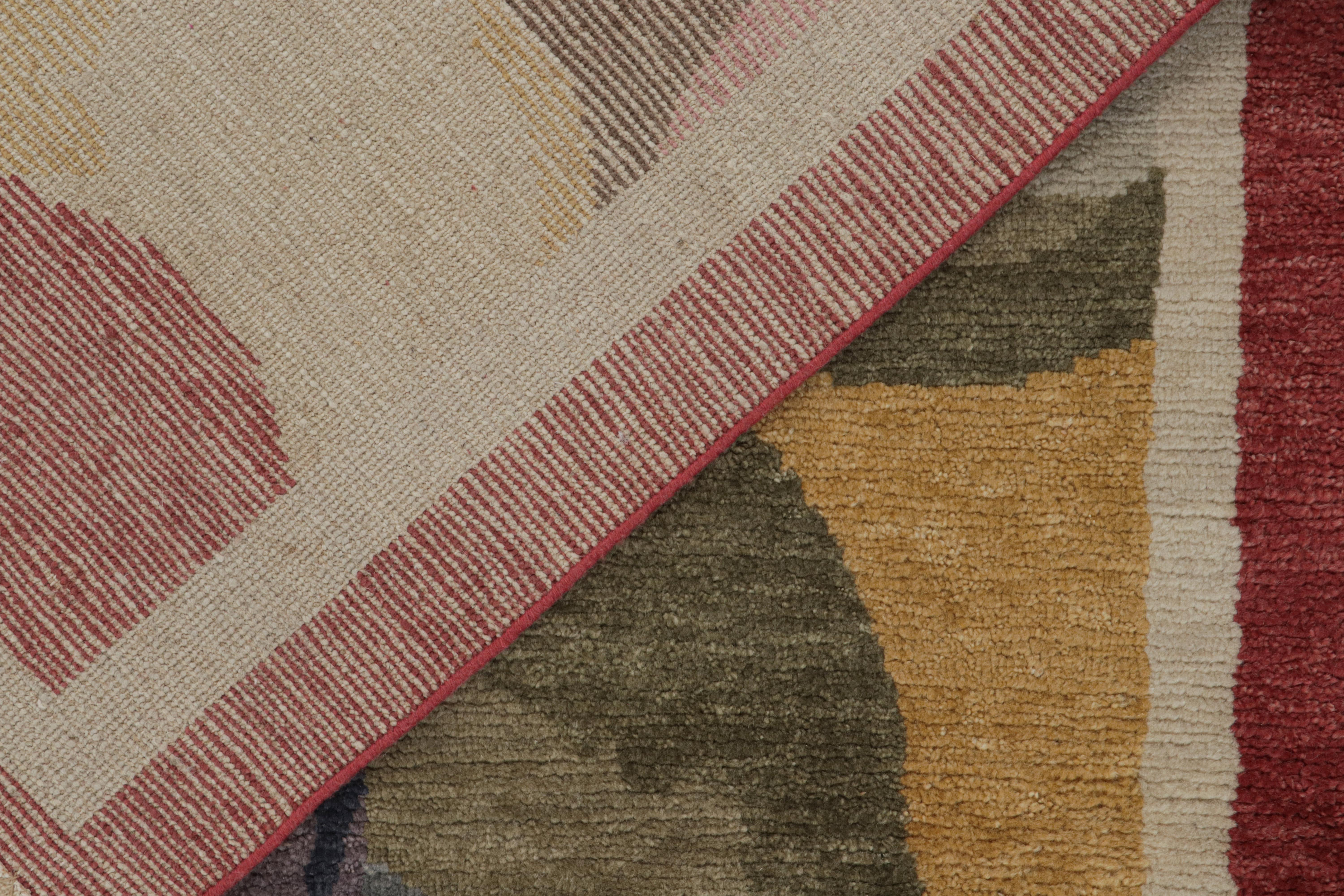 Noué à la main Rug & Kilim's French Style Art Deco rug in Polychromatic Floral Patterns (tapis Art déco de style français à motifs floraux polychromes) en vente