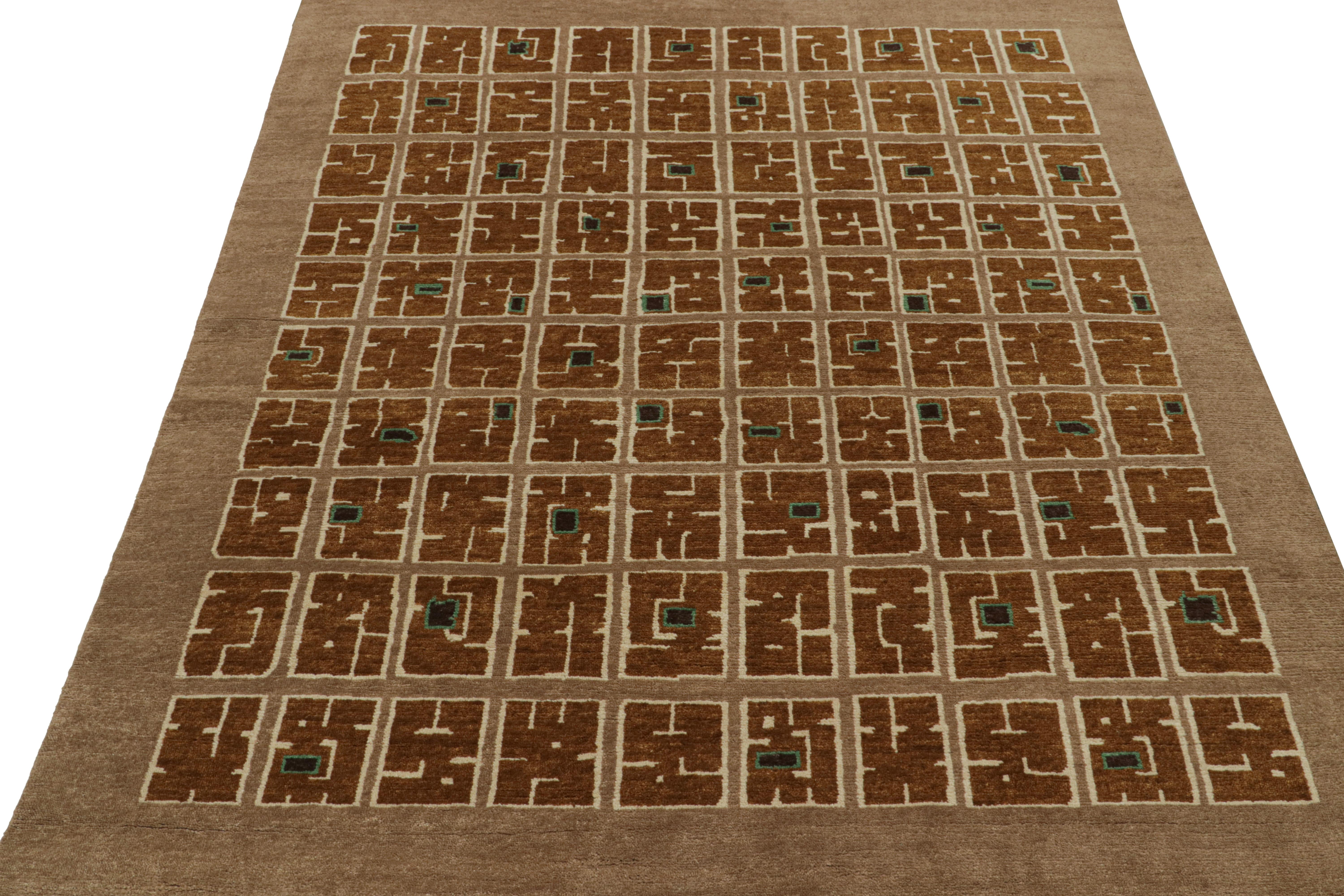 Rug & Kilim's French Style Art Deco Teppich in Brauntönen mit Mustern (Art déco) im Angebot