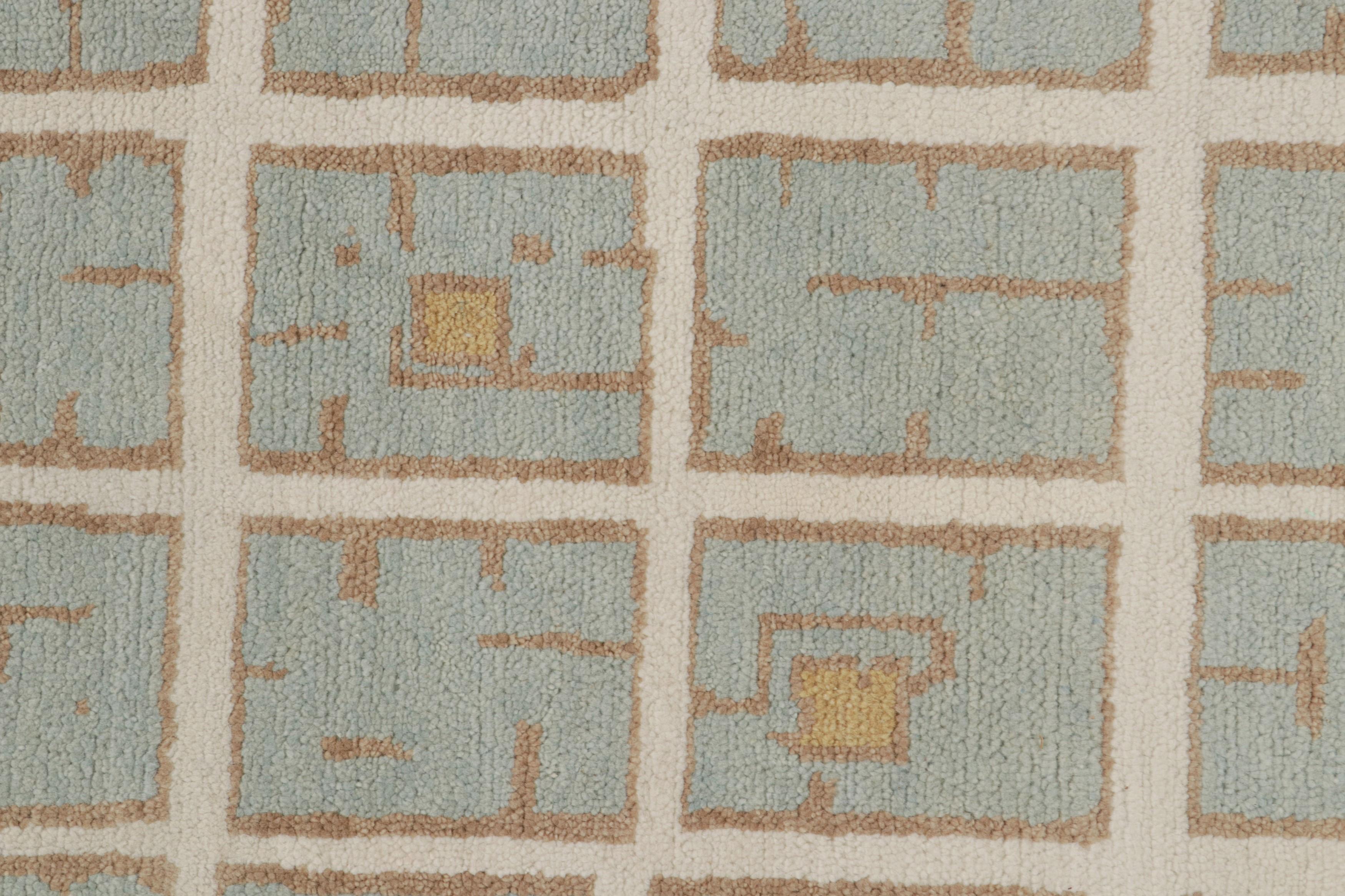 XXIe siècle et contemporain Rug & Kilim's French Style Art Deco rug with White & Blue Geometric Patterns (tapis Art déco de style français avec des motifs géométriques blancs et bleus) en vente
