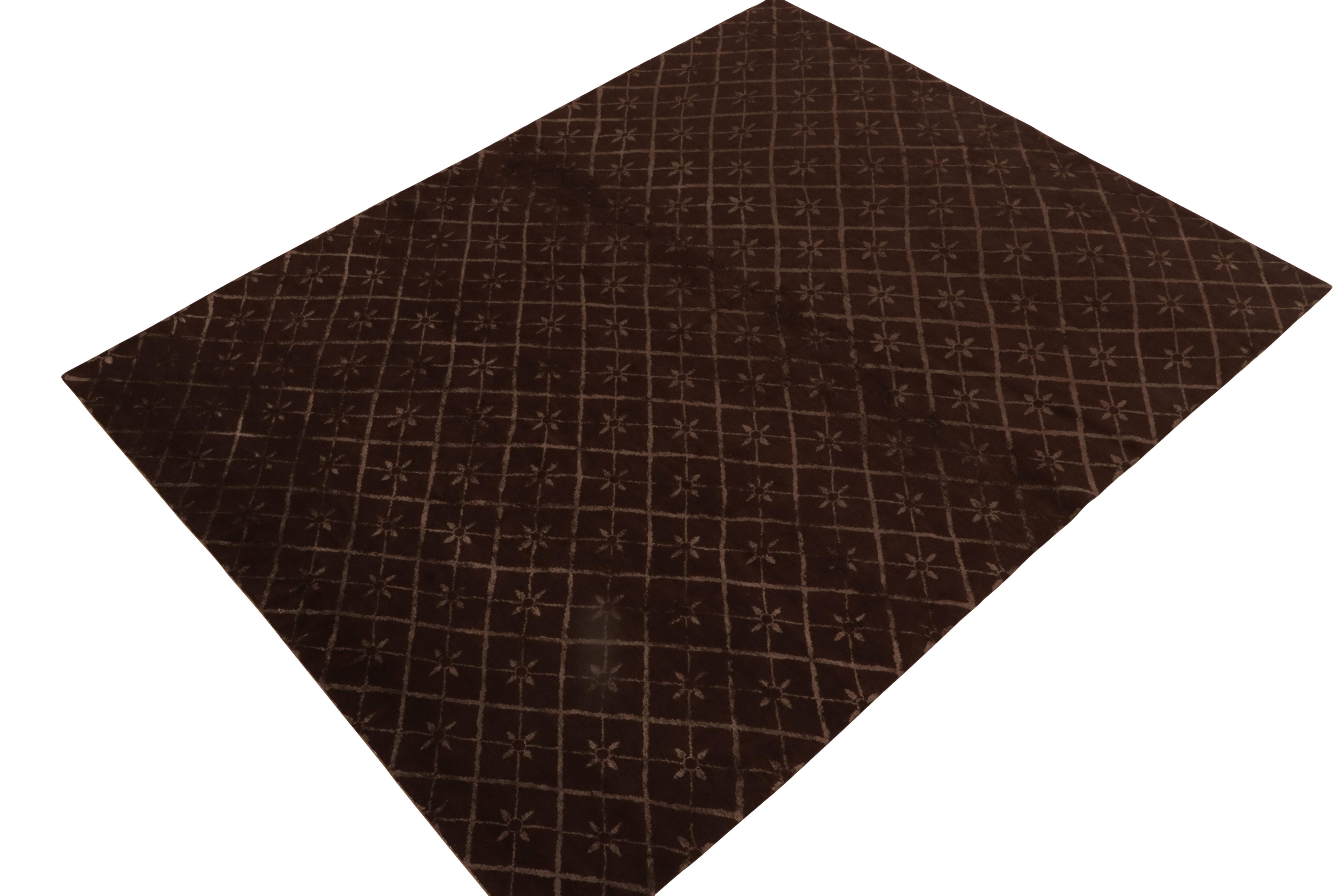 Hand-knotted in wool, an 8x10 rug from our European collection drawing on French Country aesthetics of the Biarritz provenance.

Rich chocolate brown with lighter, walnut brown hues in the lattice geometric pattern offers a smart and cozy
