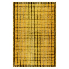 Rug & Kilim's Gradient Rug in Yellow and Black Ombre Grid and High-Low Texture (Tapis dégradé en jaune et noir)