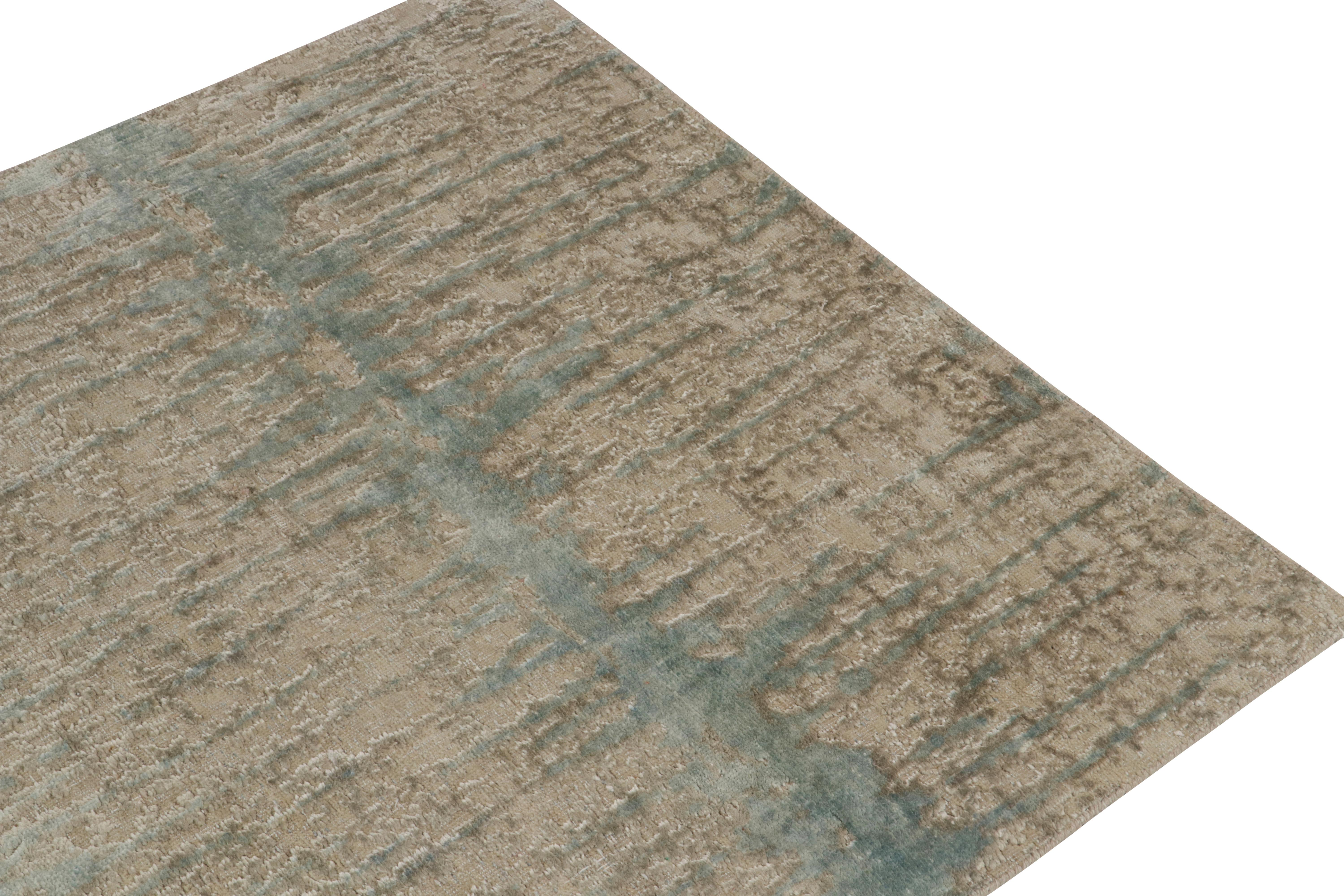 Indiano Rug & Kilim è un tappeto astratto annodato a mano di colore blu, beige e marrone. in vendita
