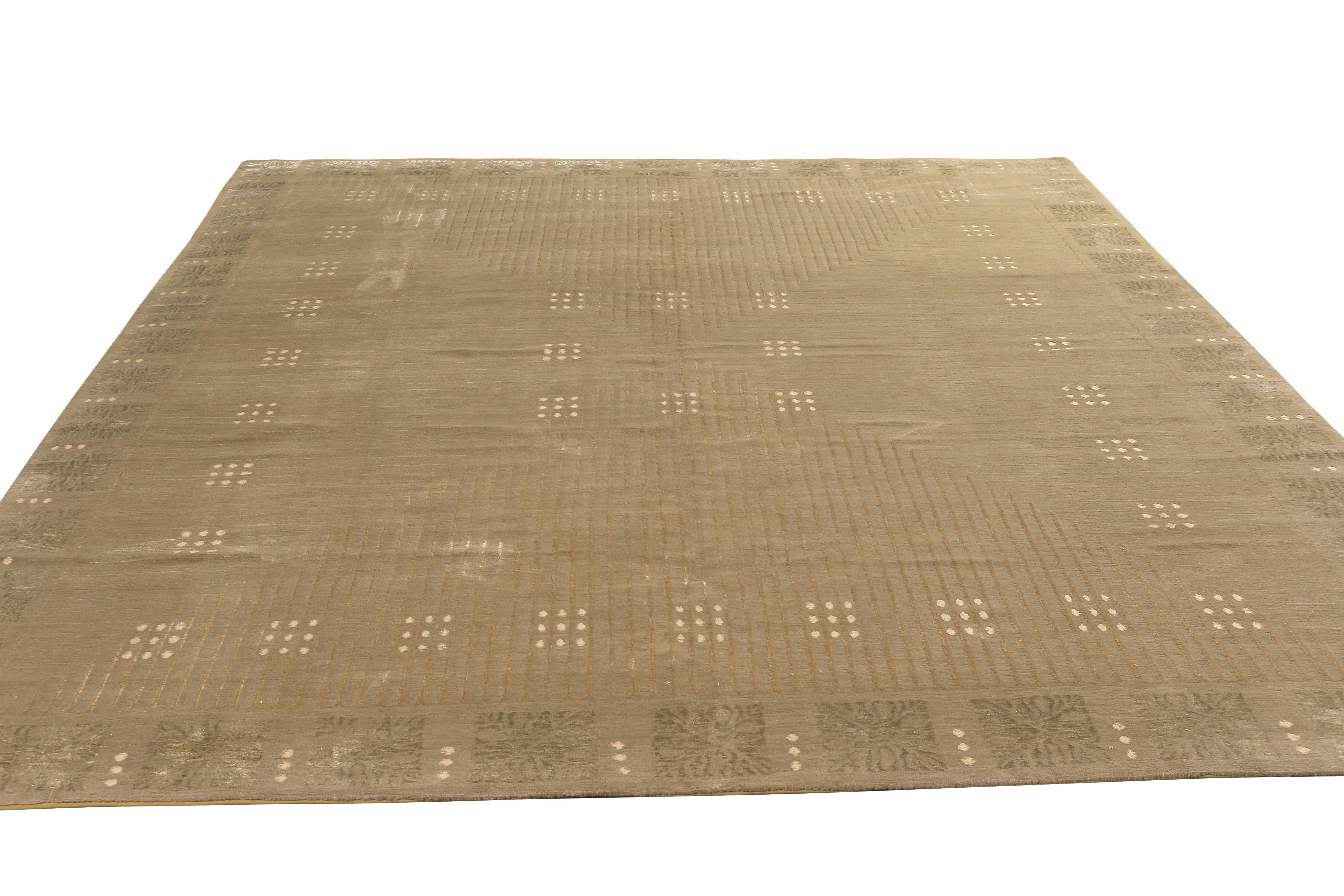 Annodato a mano in lana e seta da uno dei nostri più rinomati telai partner in Nepal, questo tappeto contemporaneo della European Collection di Rug & Kilim trae ispirazione dagli stili dei tappeti Art Deco austriaci per la creazione di questo