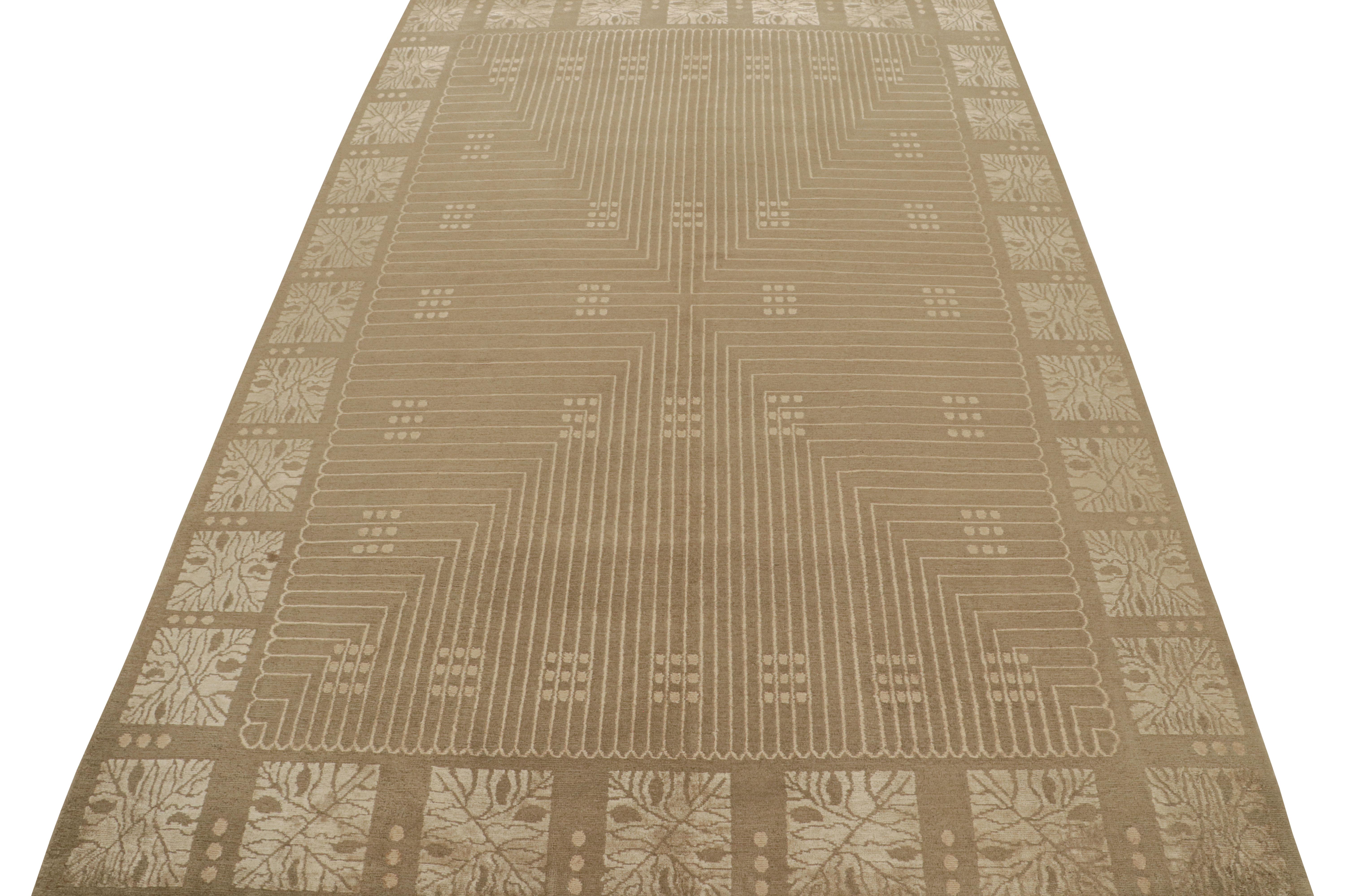 Rug & Kilim's Alfombra anudada a mano estilo Art Déco Beige Verde Diseño personalizado Art Decó en venta
