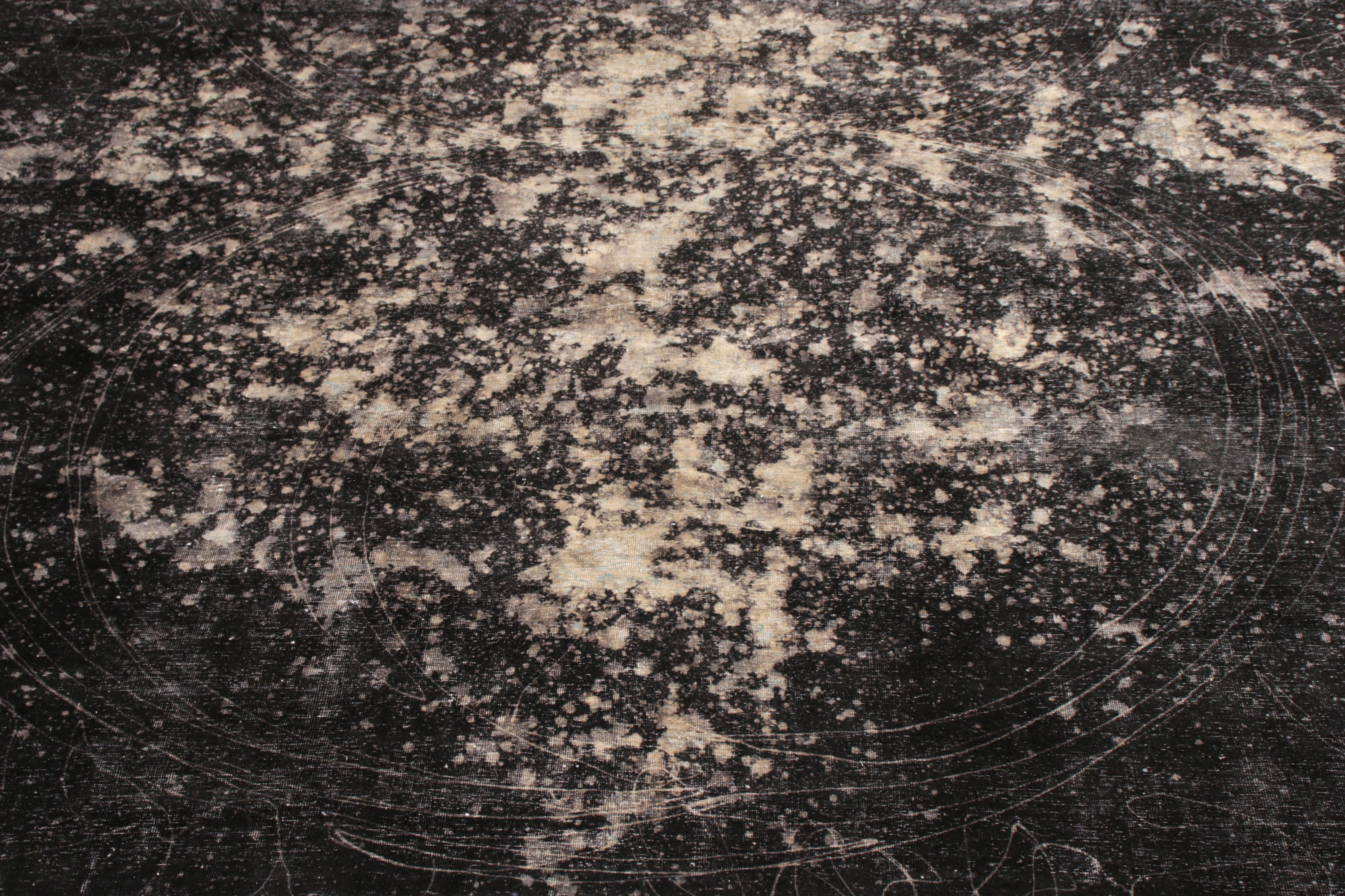 Turkish Rug & Kilim's Hand-Knotted Modern Abstract Rug in Black, White, All Over Pattern For Sale