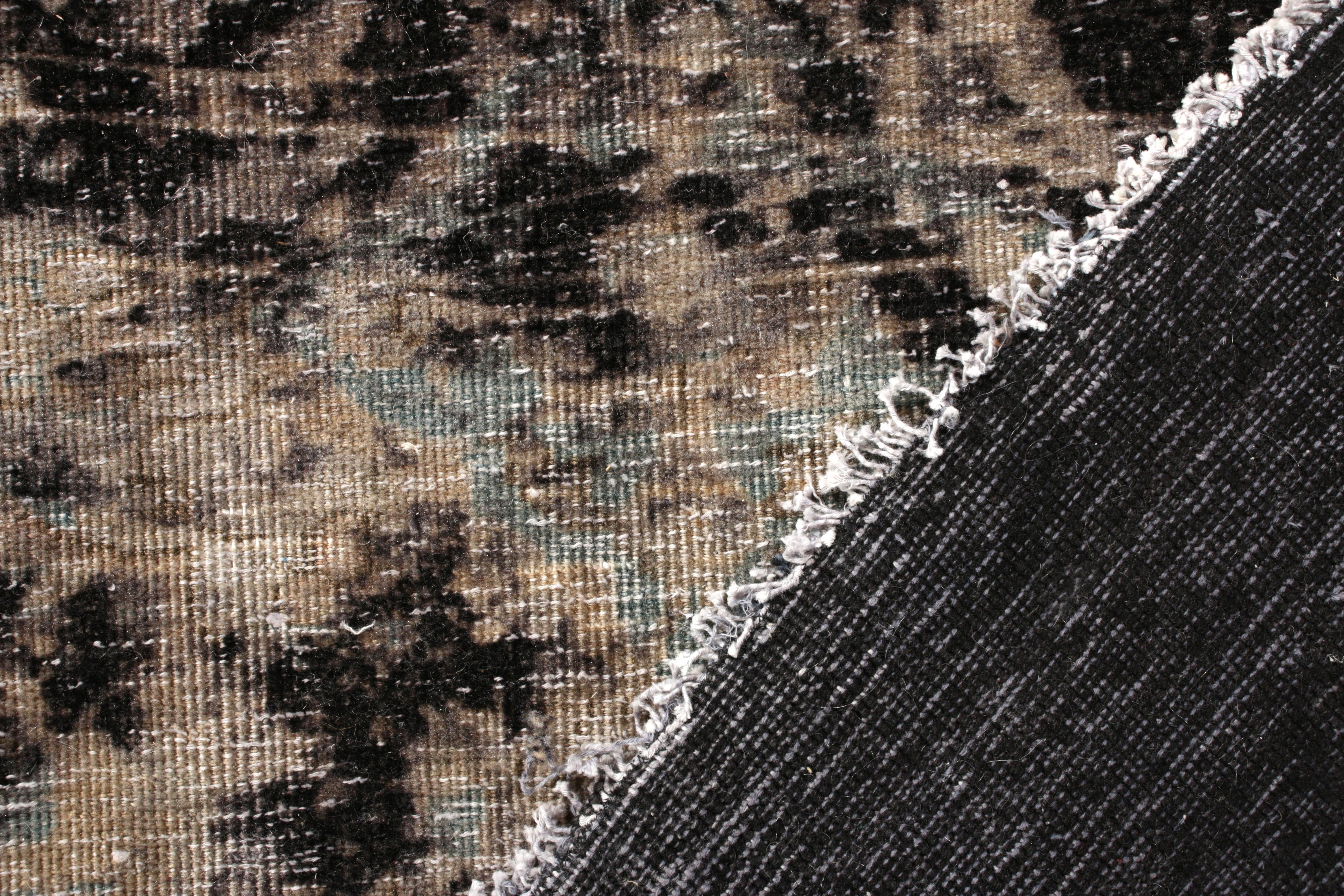 Rug & Kilim's handgeknüpfter moderner abstrakter Teppich in Schwarz, Weiß, All-Over-Muster im Zustand „Neu“ im Angebot in Long Island City, NY
