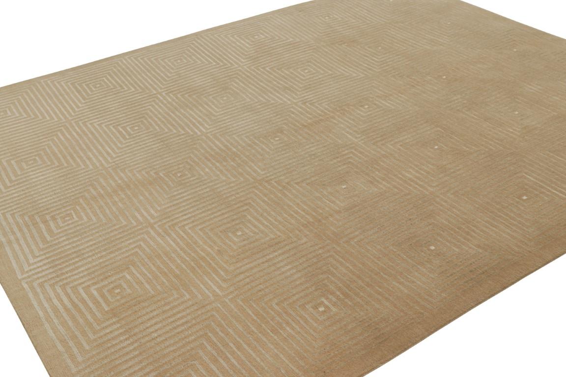 Rug & Kilim's handgeknüpfter moderner Teppich in Braun, Weiß mit Art Deco-Muster (Handgeknüpft) im Angebot