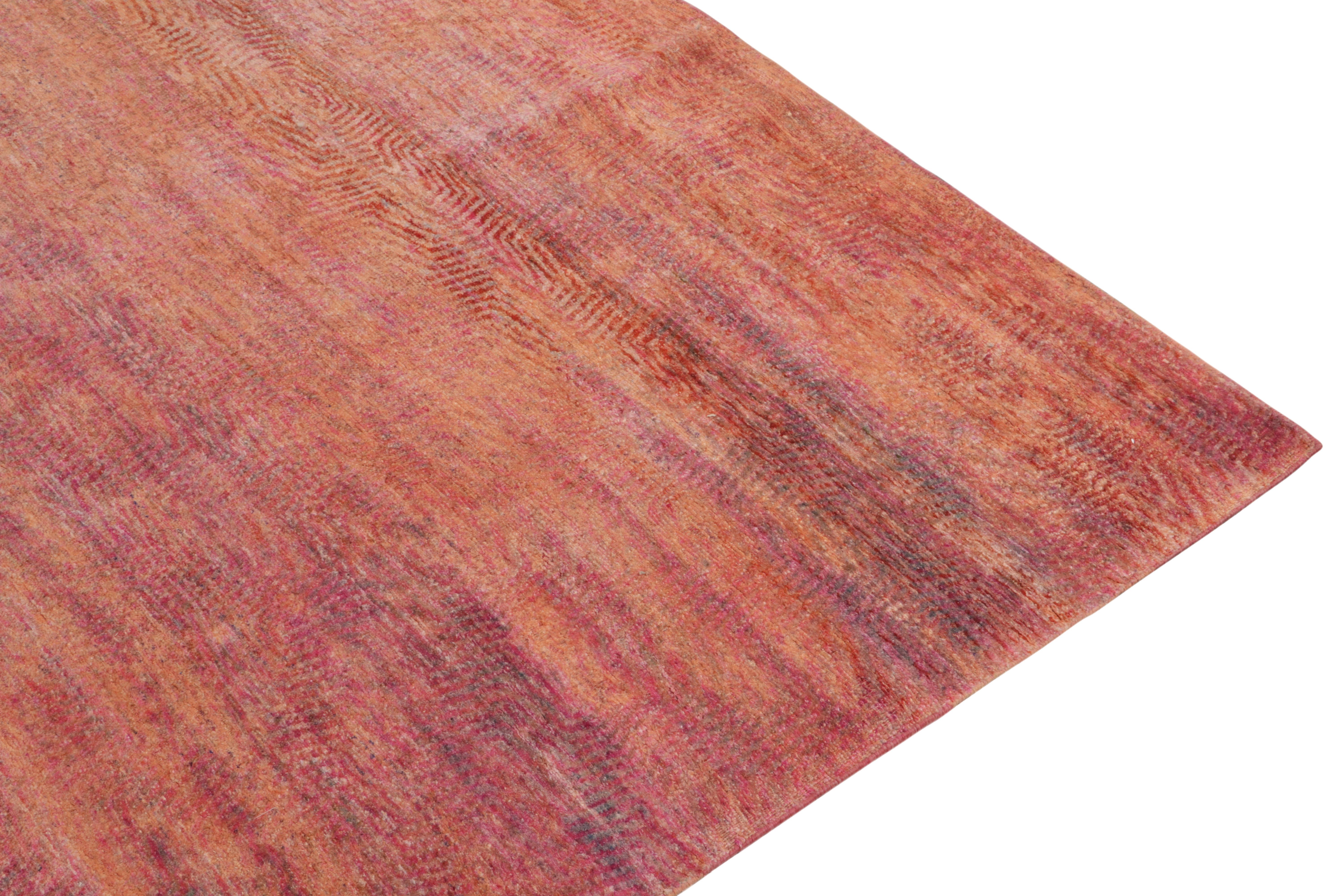 Noué à la main Rug & Kilim's Tapis en soie noué à la main Orange, violet Motif de rayures en vente