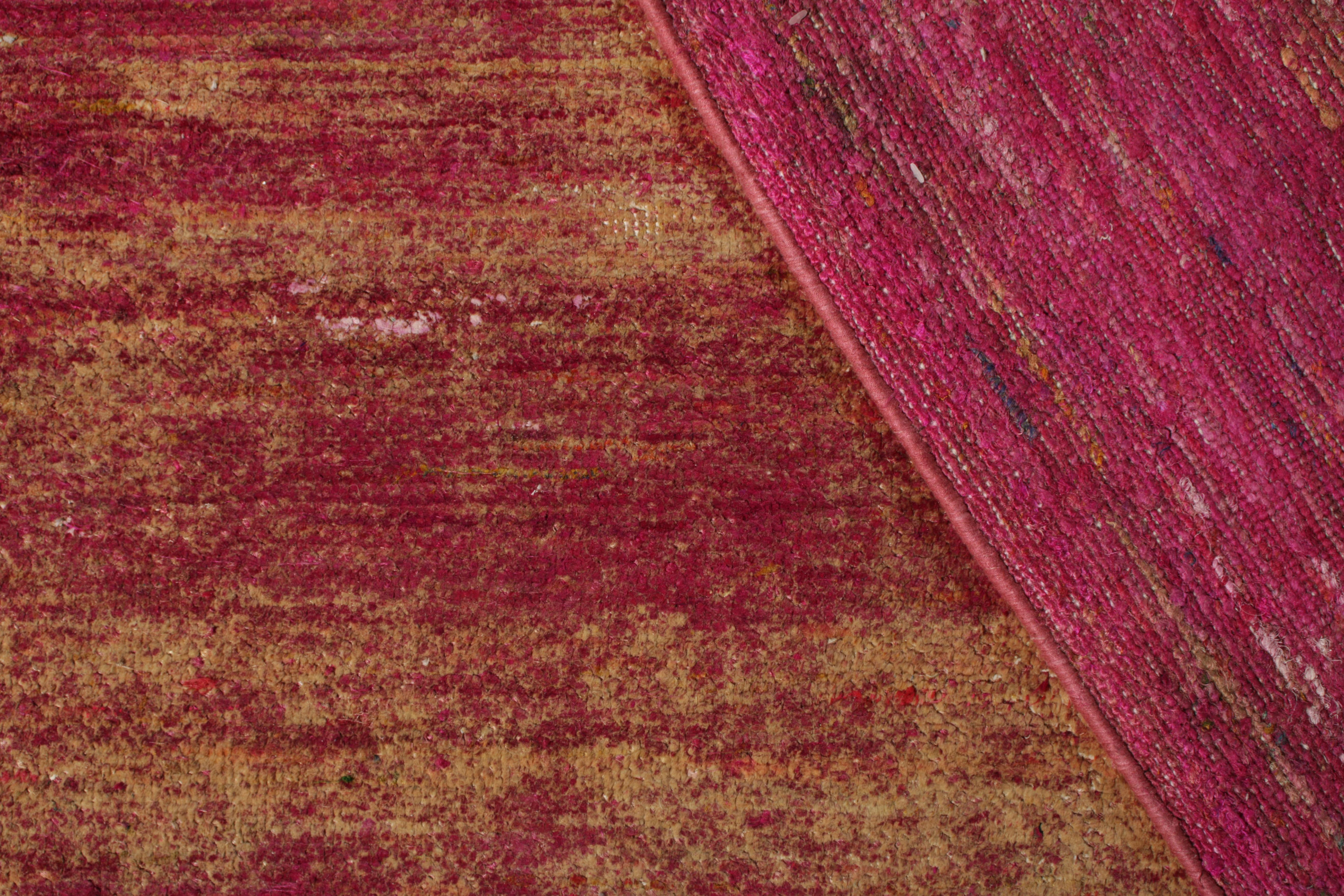 Rug & Kilim's Handmade Modern Rug Red and Gold Abrashed Striped Pattern In New Condition For Sale In Long Island City, NY