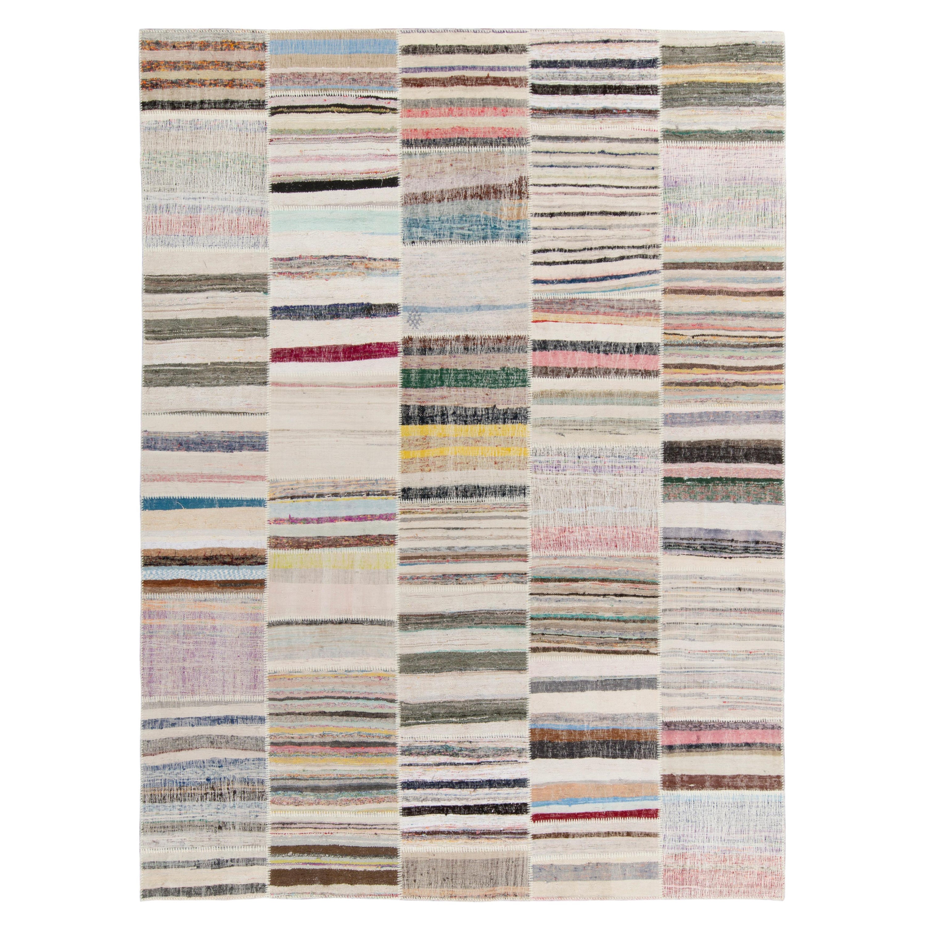 Rug & Kilim - Tappeto Kilim Patchwork moderno tessuto a mano con striature multicolore