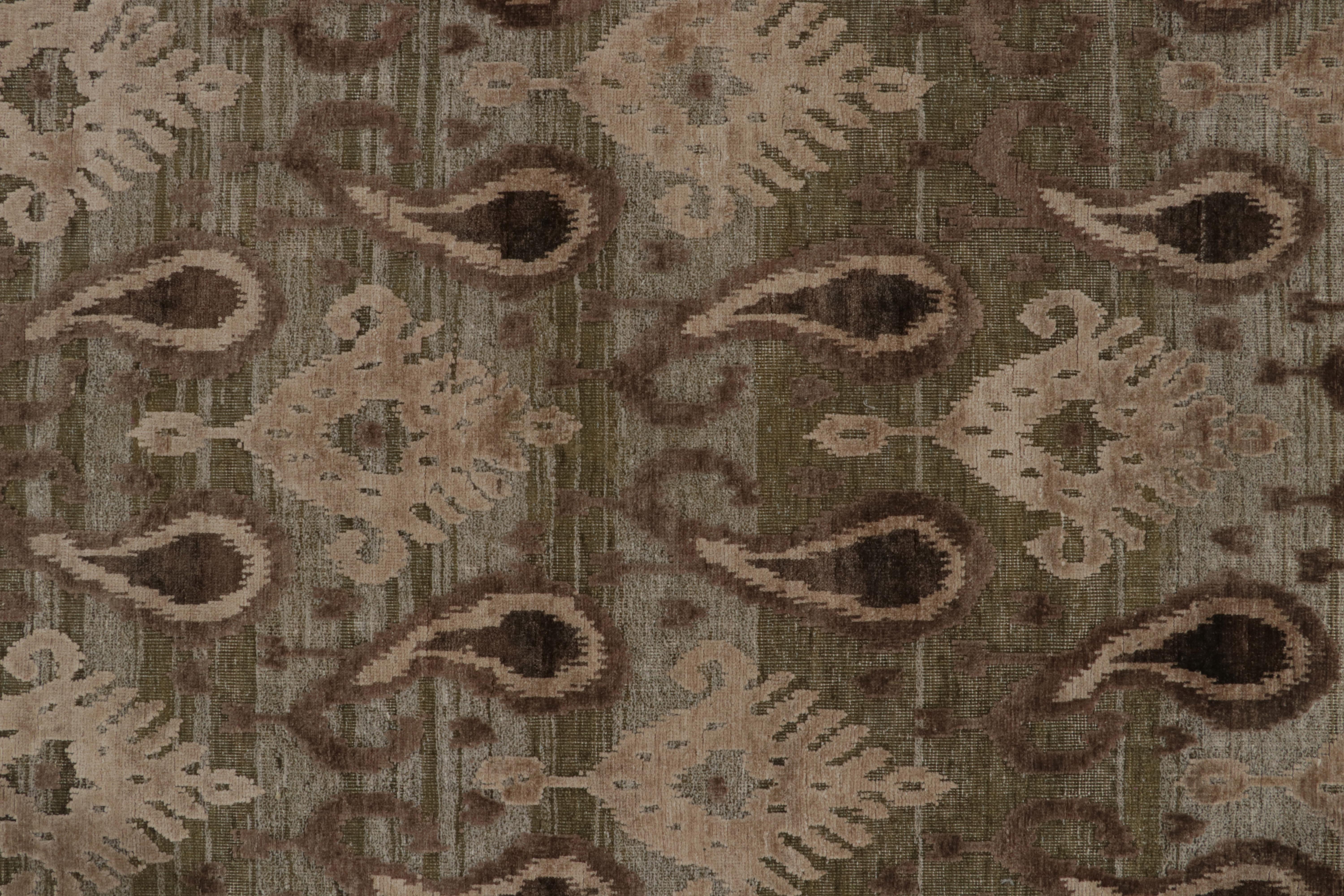 Rug & Kilim’s Ikats Style rug in Green with Beige-Brown Paisley Floral Patterns In New Condition For Sale In Long Island City, NY