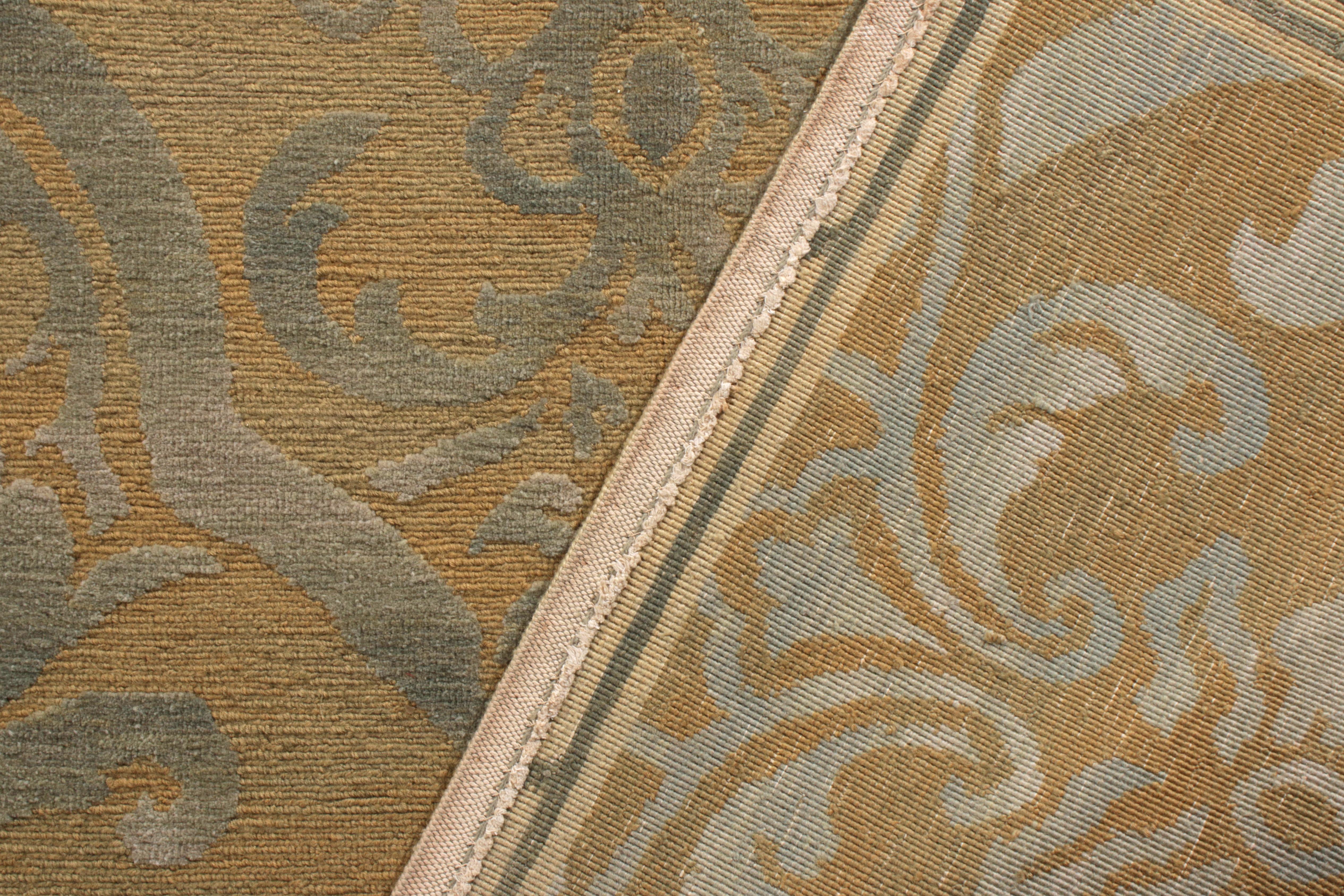 Teppich & Kilims Floral-Teppich im italienischen Stil in Beige-Braun und Grau mit Blumenmuster (Handgeknüpft) im Angebot