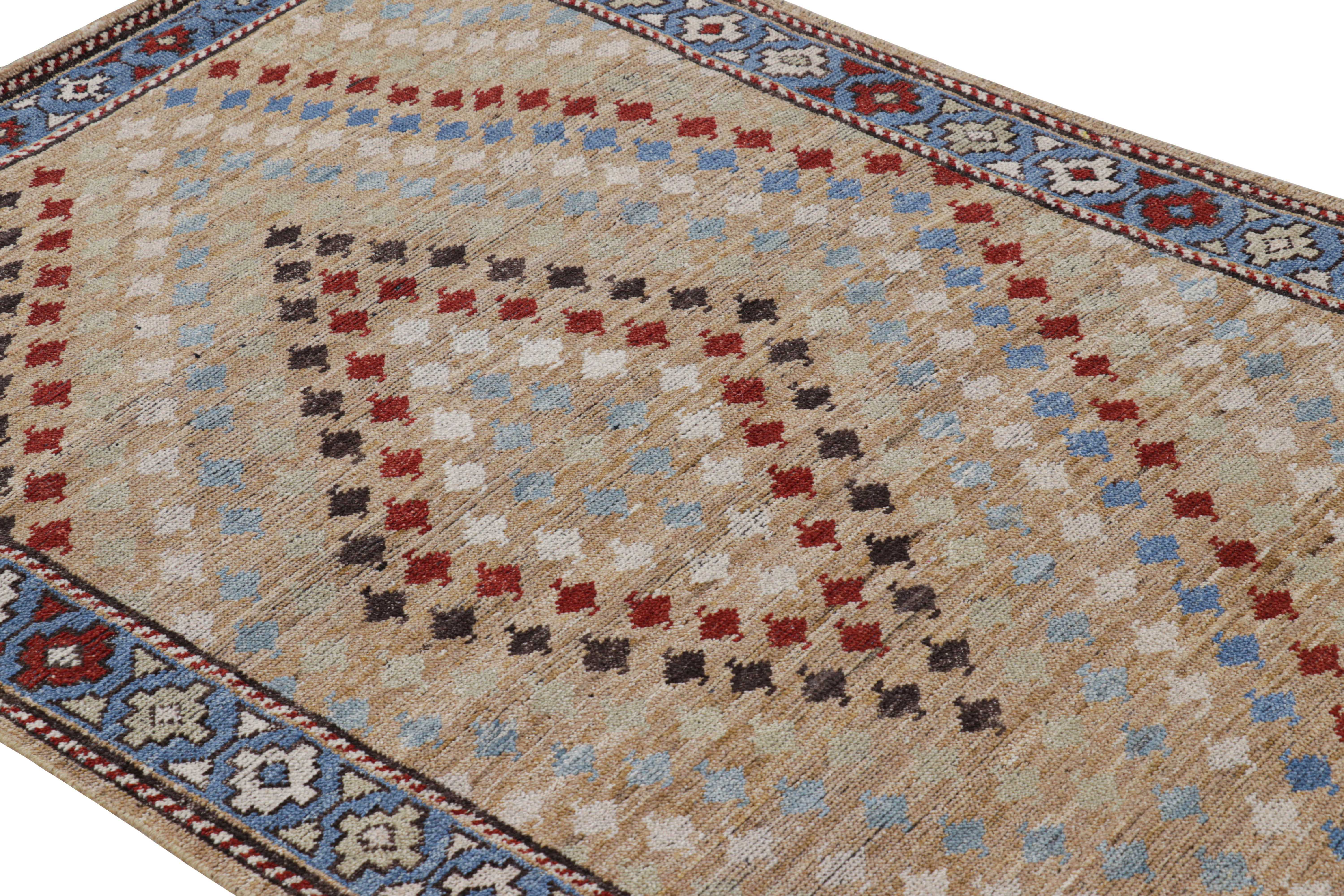 Dieser handgeknüpfte Teppich aus einer speziellen Gazni-Wollmischung in der Größe 4 x 13 ist eine kühne neue Ergänzung der klassischen Burano Collection'S von Rug & Kilim - eine kühne und luxuriöse Neuentdeckung wichtiger Klassiker und historischer