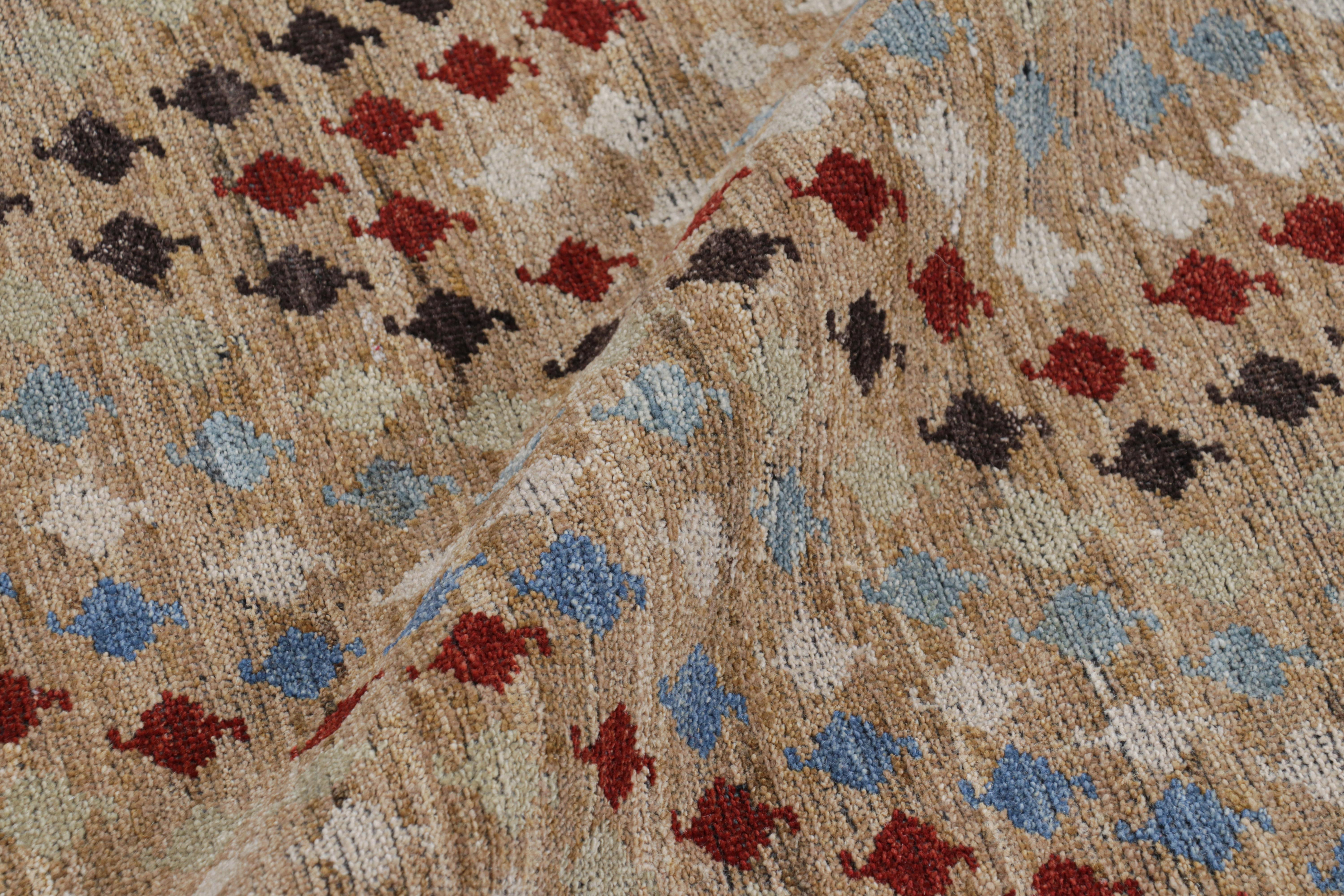 Rug & Kilim's Karabagh Style Läufer mit polychromen geometrischen Mustern (Stammeskunst) im Angebot