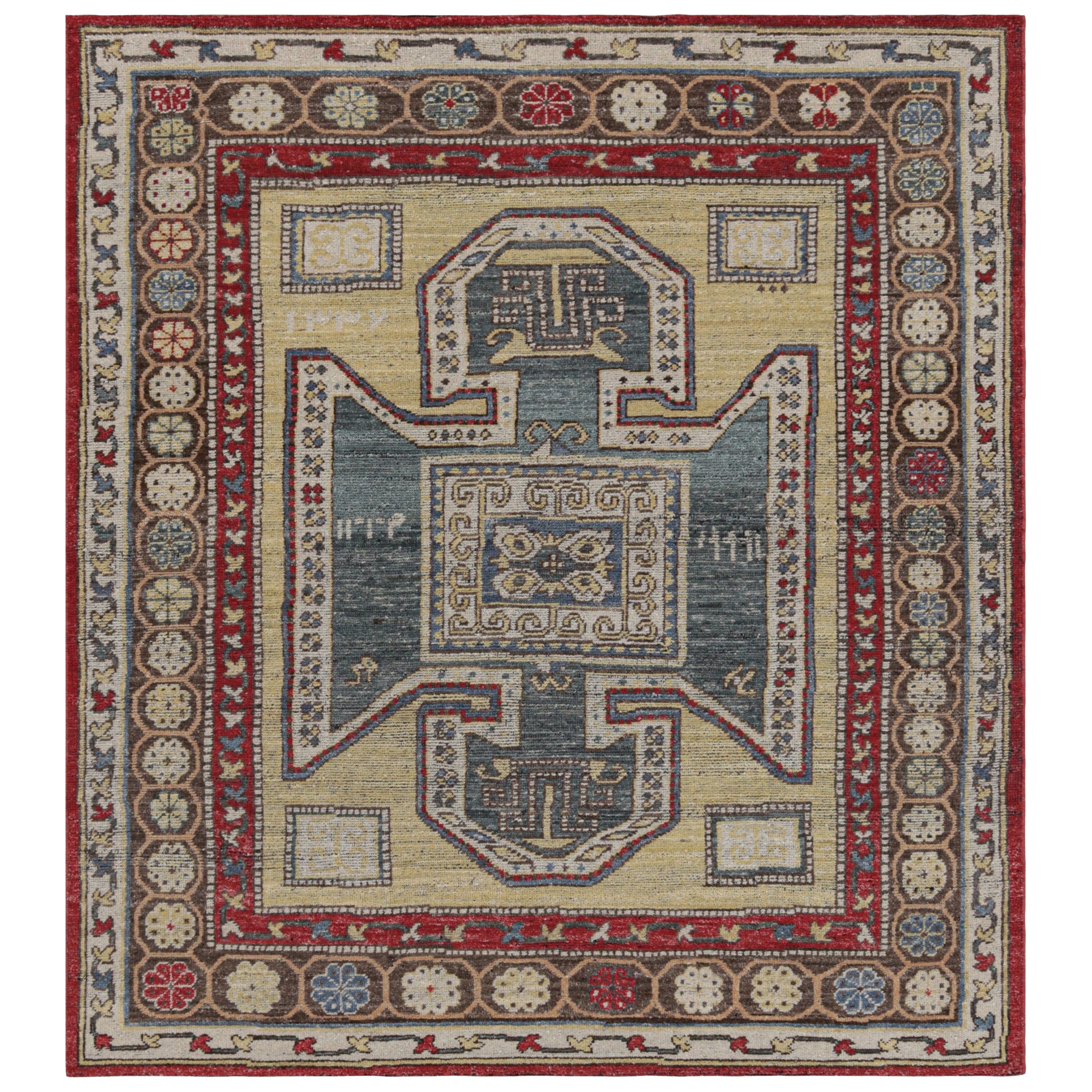 Kazak-Teppich von Rug & Kilim in Beige und Blau mit geometrischem Medaillon